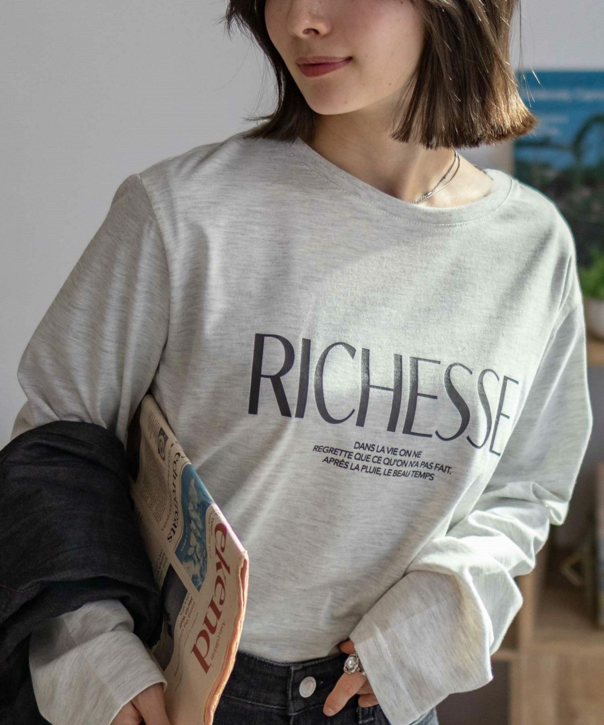 nAvy ロゴプリント長袖Tシャツ レディース ネコポス 対応商品