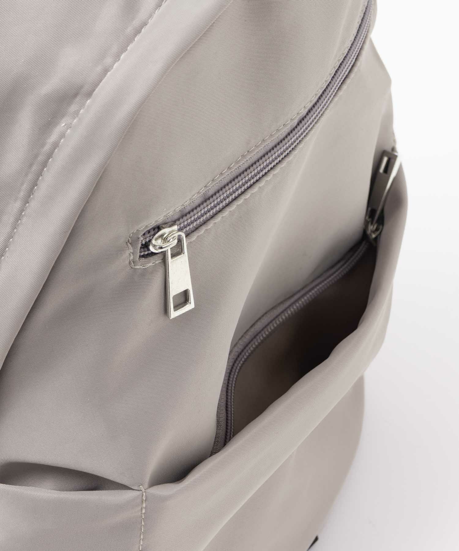 多ポケットリュック商品サムネイル-13