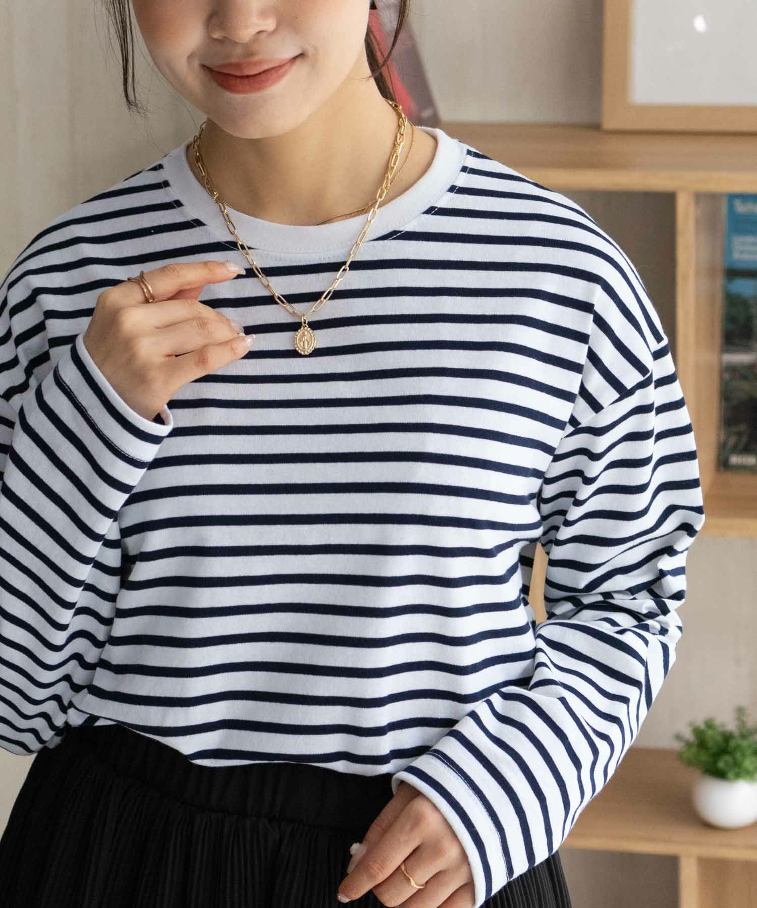 nAvy  ボーダー長袖Tシャツ レディース メール便 対応商品商品画像-4