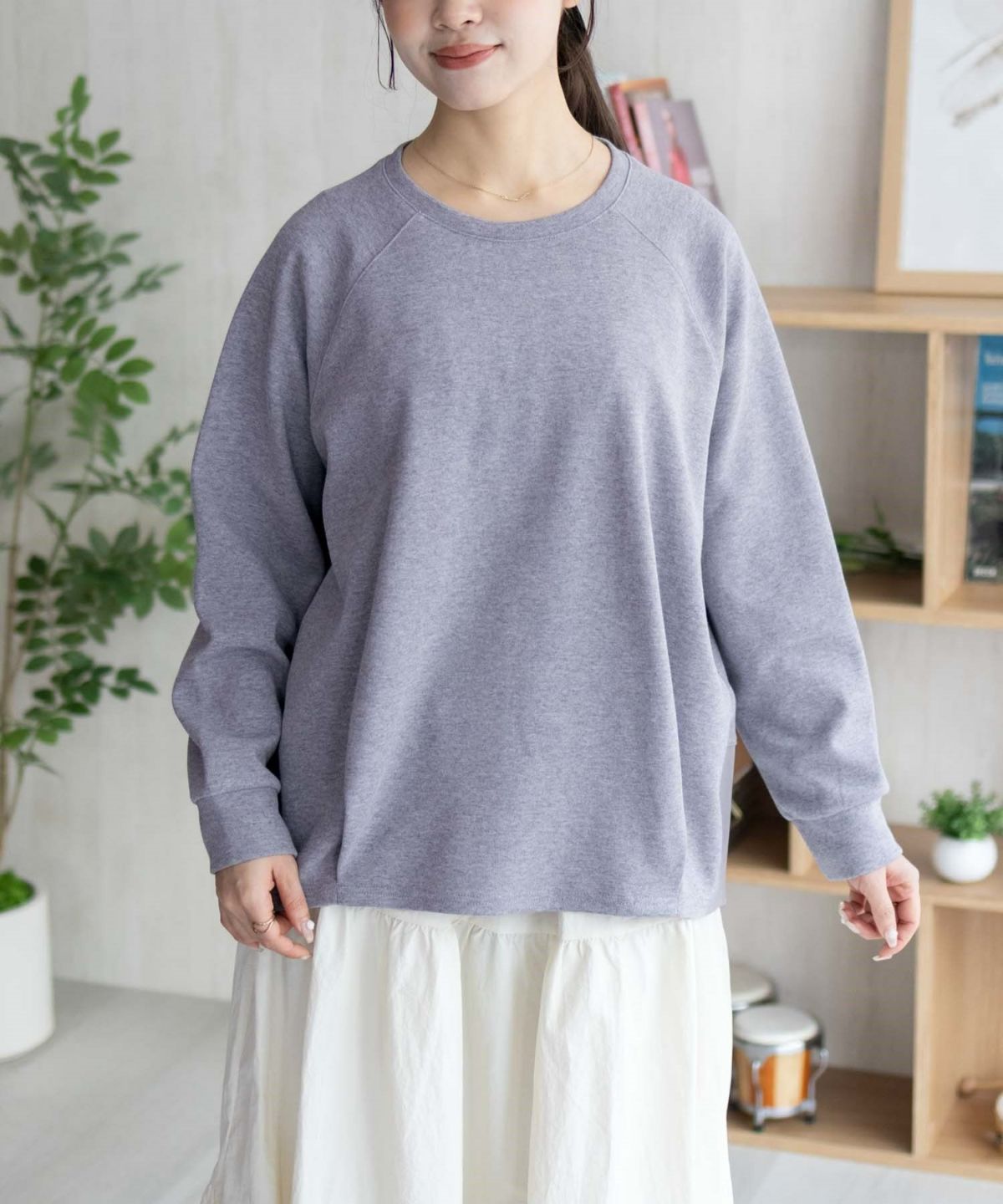 nAvy 異素材切替プルオーバー レディース