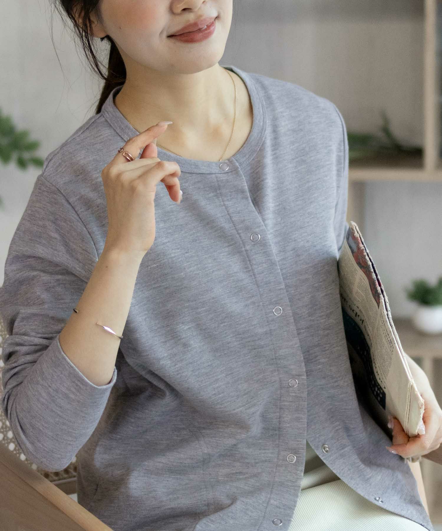 nAvy SARARI UVカットカーディガン ドットボタン レディース商品サムネイル-8