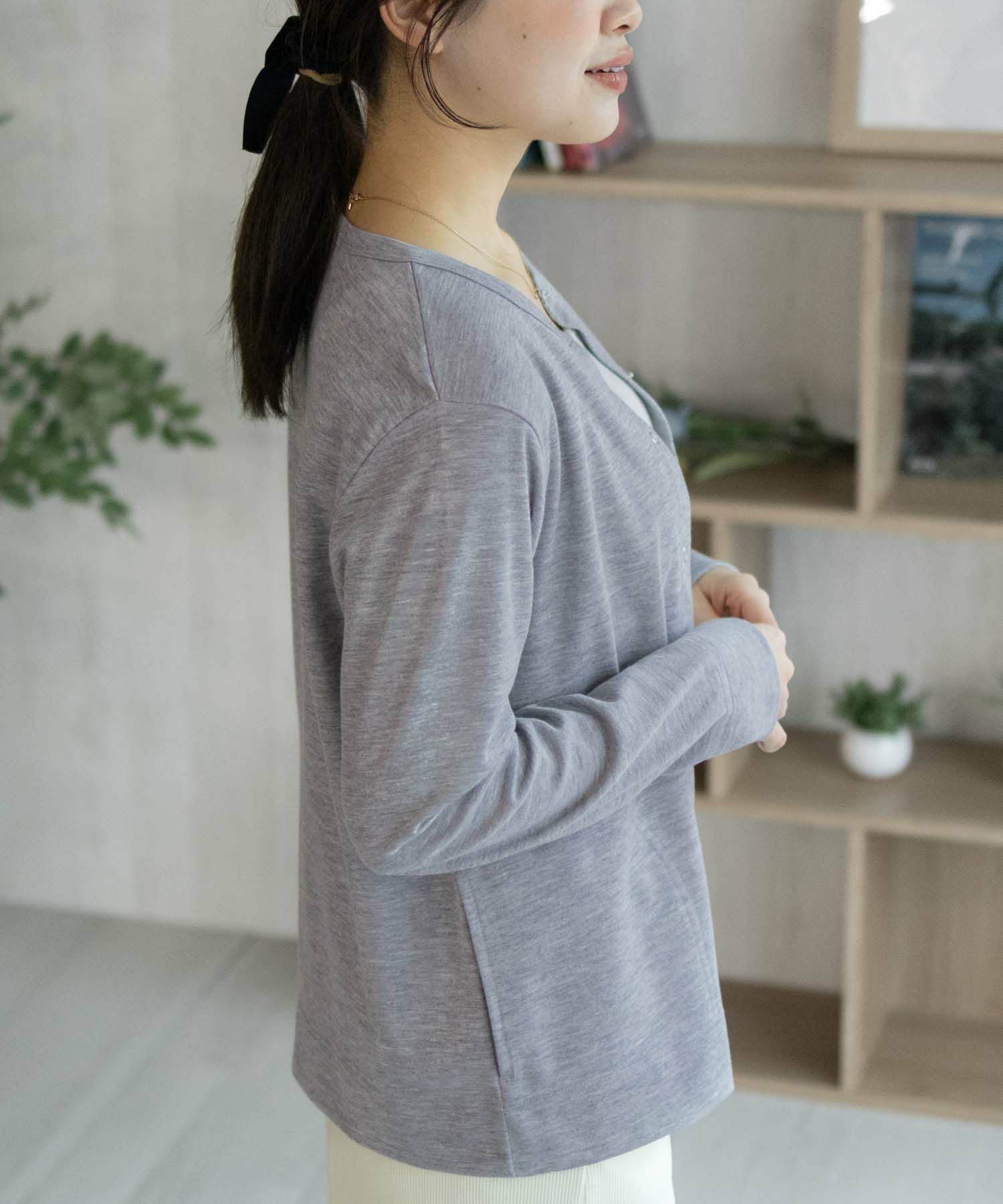 nAvy SARARI UVカットカーディガン ドットボタン レディース商品サムネイル-9