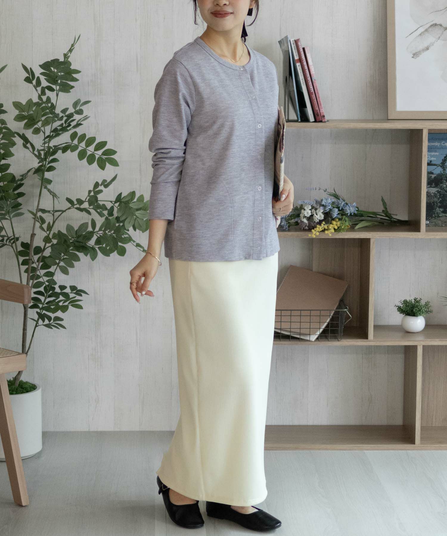 nAvy SARARI UVカットカーディガン ドットボタン レディース商品画像-11