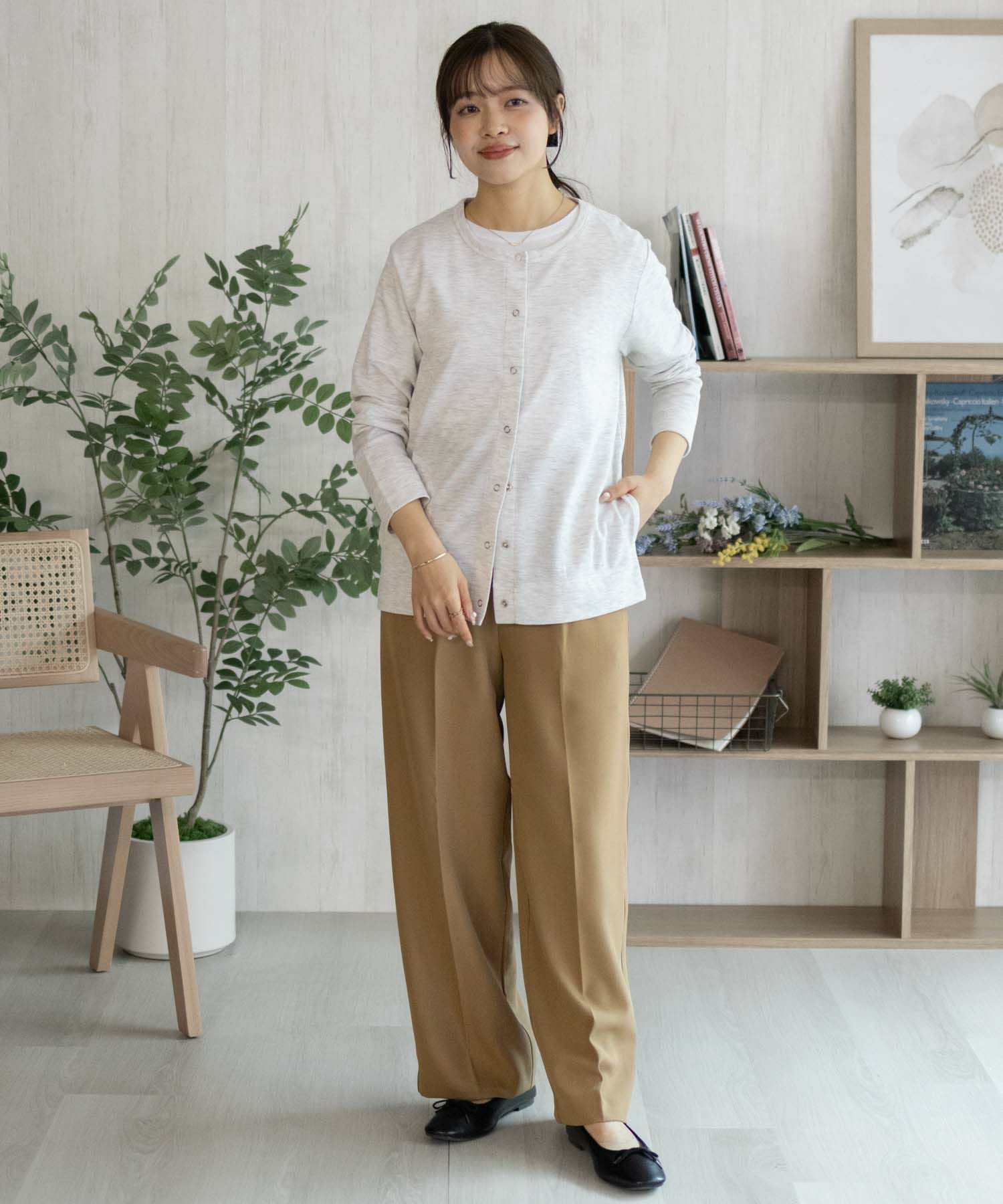 nAvy SARARI UVカットカーディガン ドットボタン レディース商品サムネイル-33