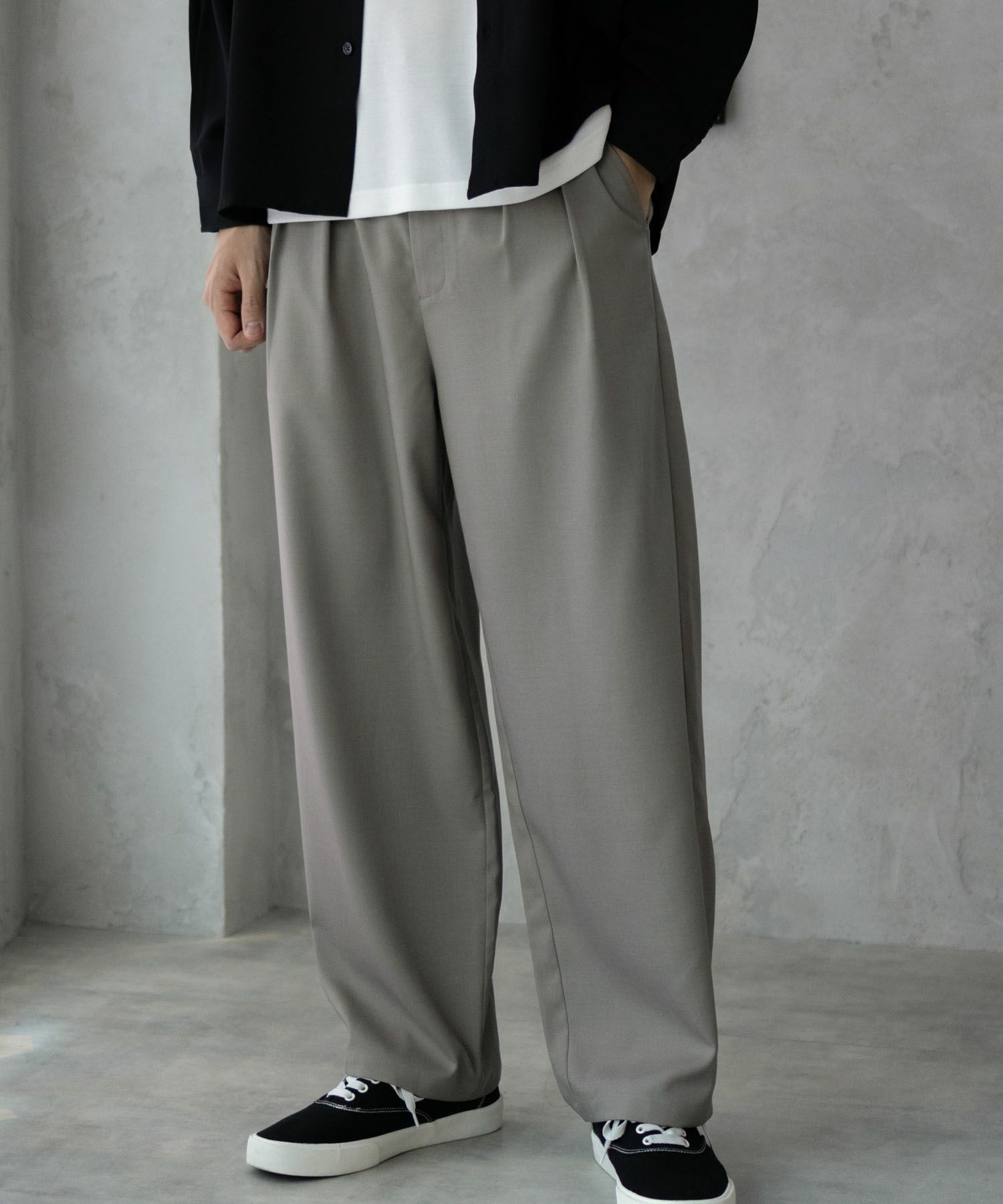 URBAN COLLECTION タックワイドスラックス メンズ