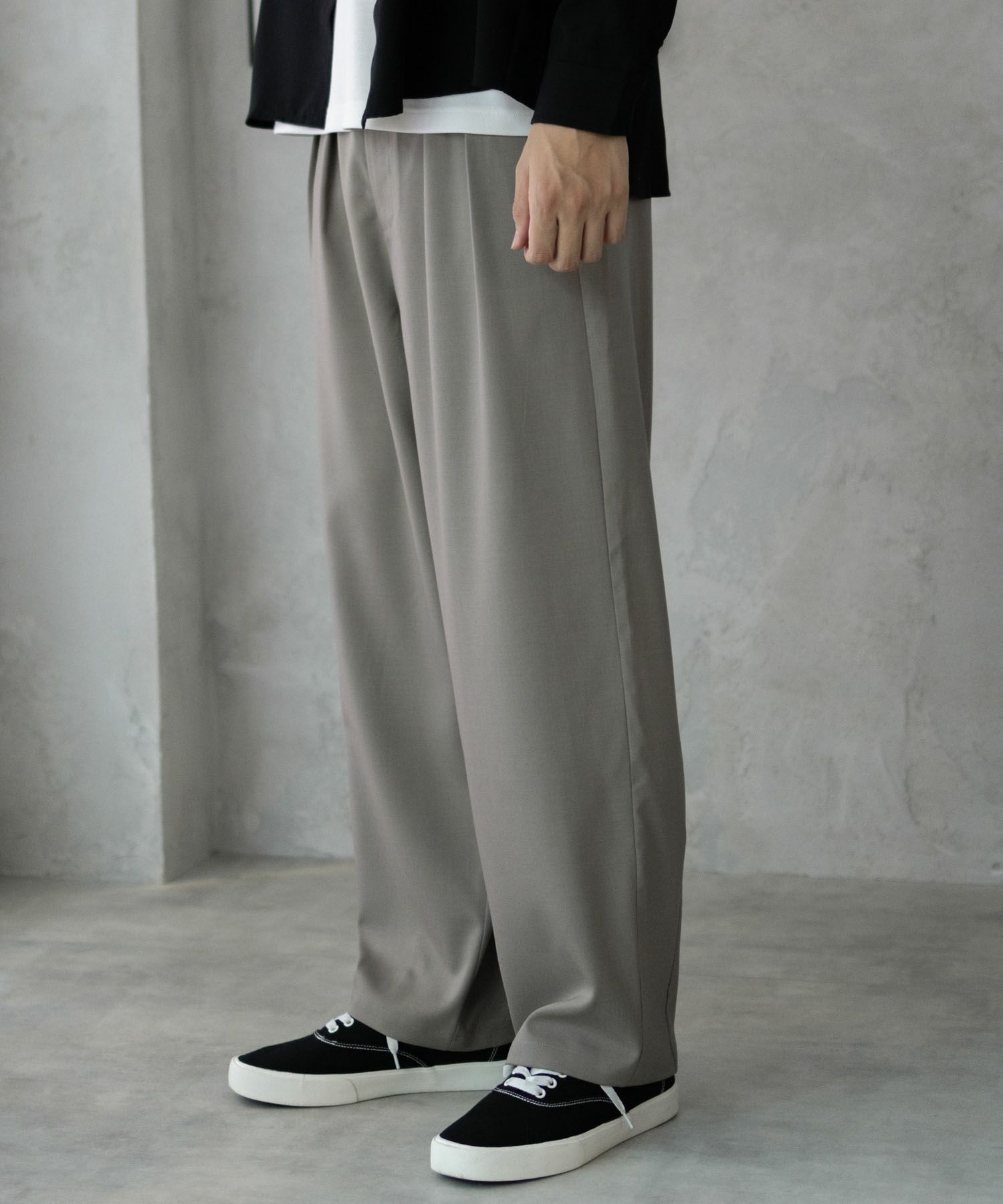 URBAN COLLECTION タックワイドスラックス メンズ