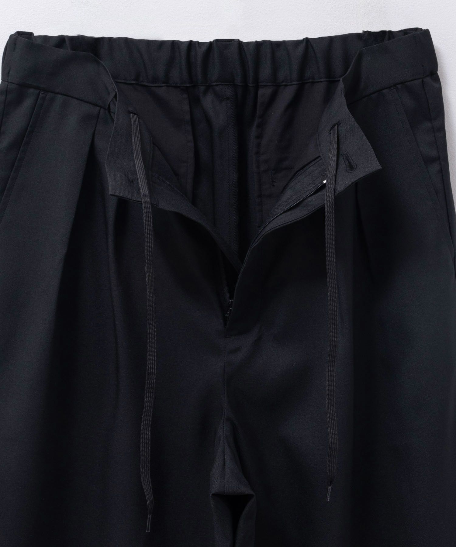 URBAN COLLECTION タックワイドスラックス メンズ