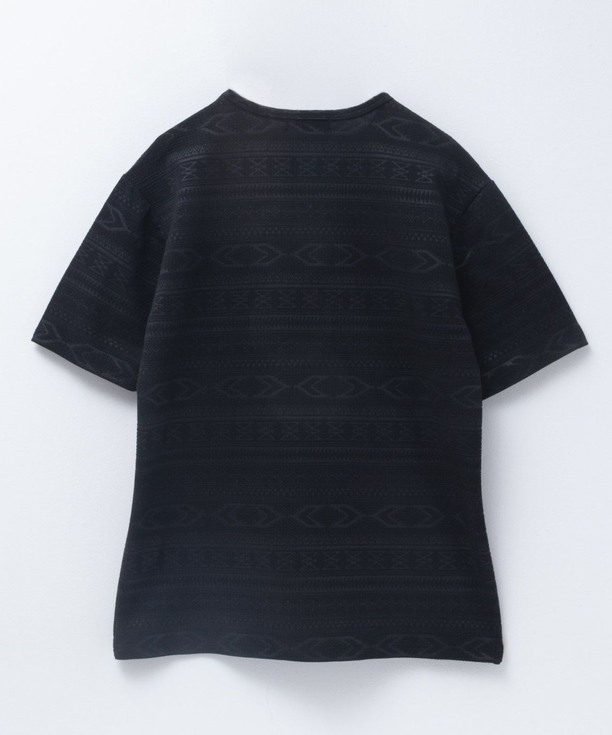 MOSSIMO オルテガ柄ジャガードVネックTシャツ メンズ ネコポス 対応商品