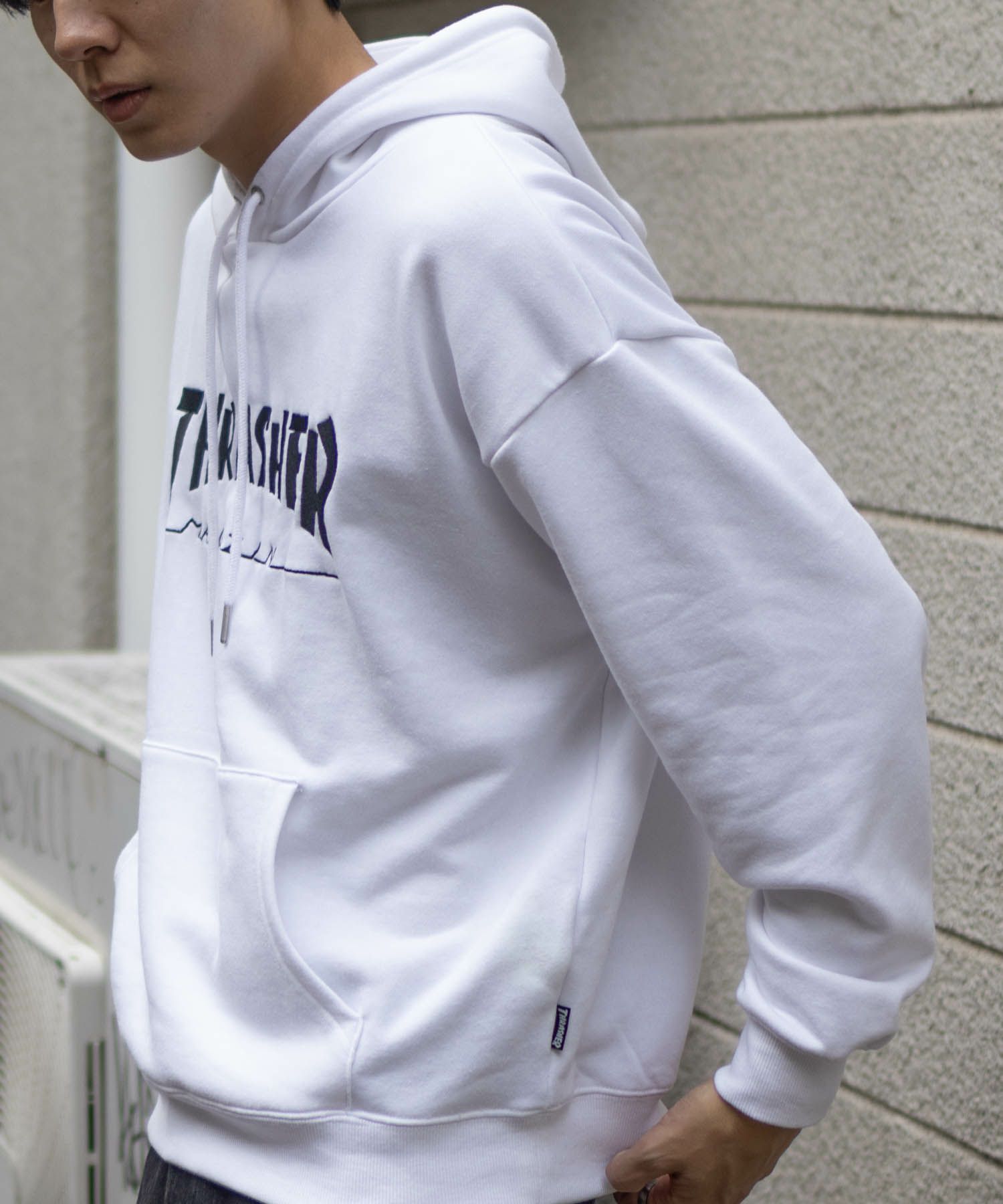 THRASHER スケートロゴフーディー メンズ
