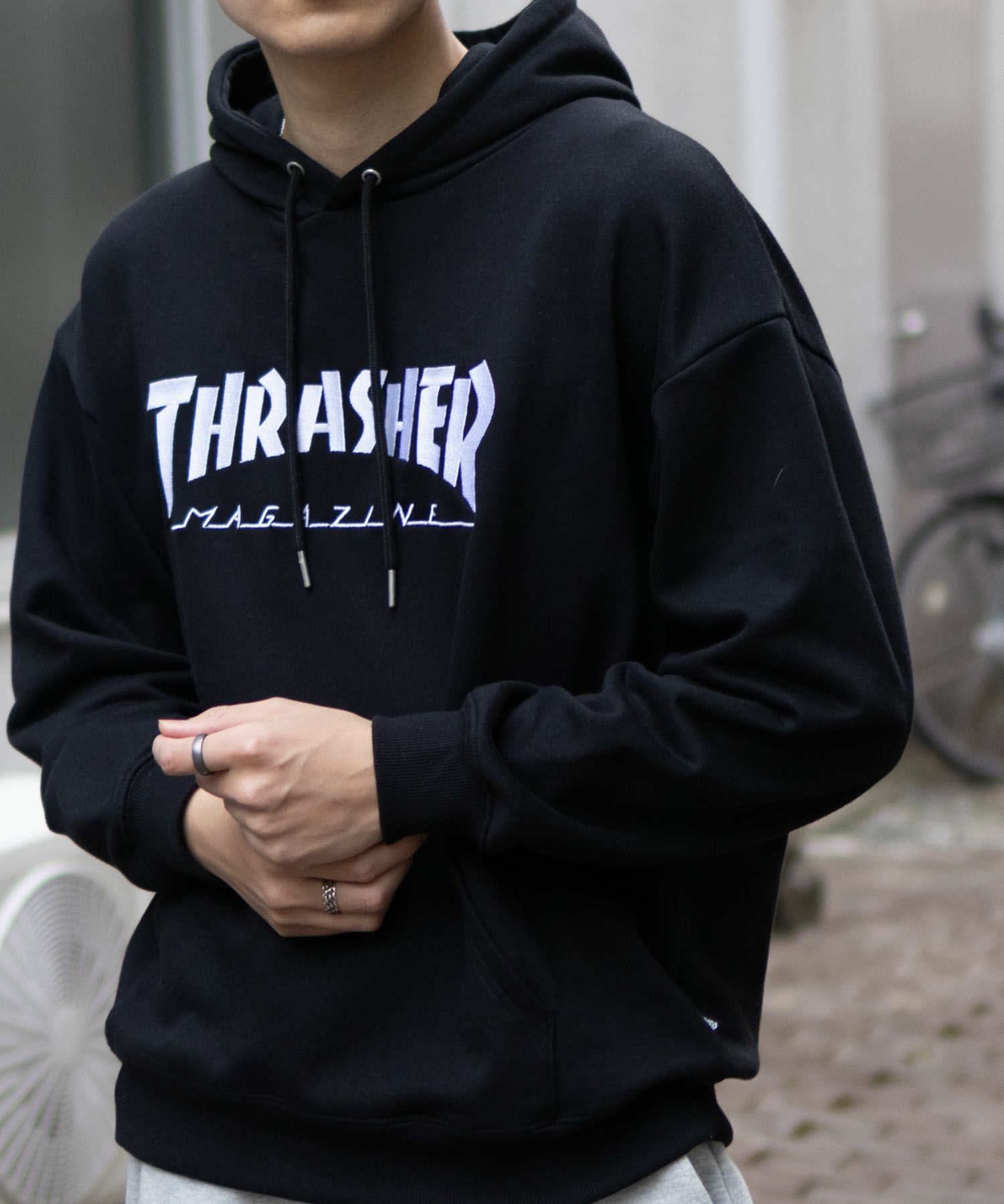 THRASHER スケートロゴフーディー メンズ
