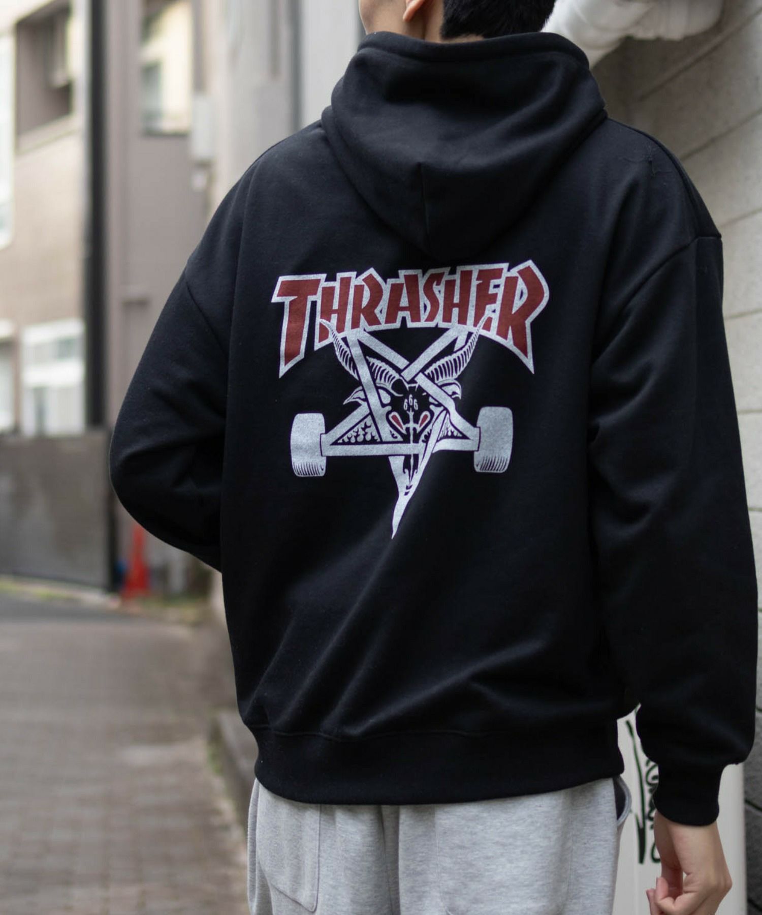 [期間限定価格]THRASHER  スケートロゴフーディー メンズ商品画像-11