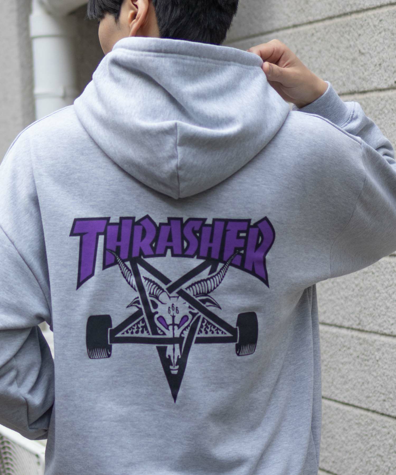 THRASHER スケートロゴフーディー メンズ商品画像-14