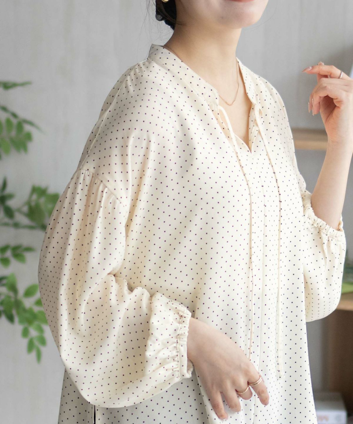 HusHusH ドット柄ブラウス レディース