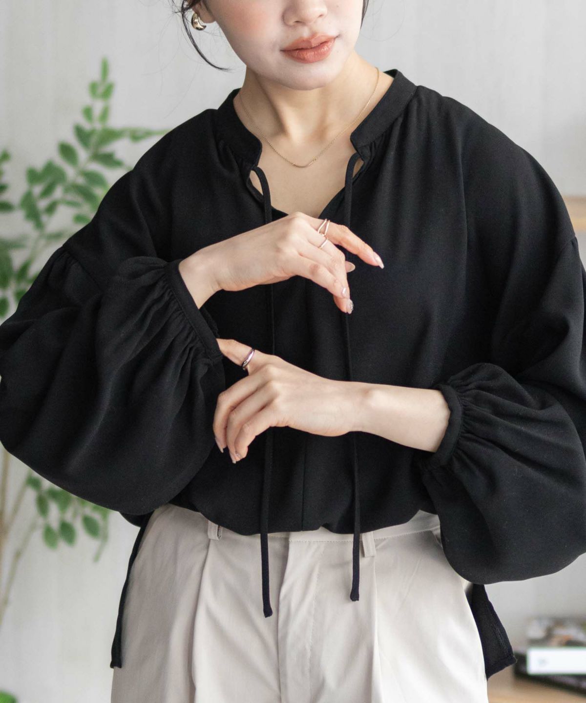 HusHusH ドット柄ブラウス レディース