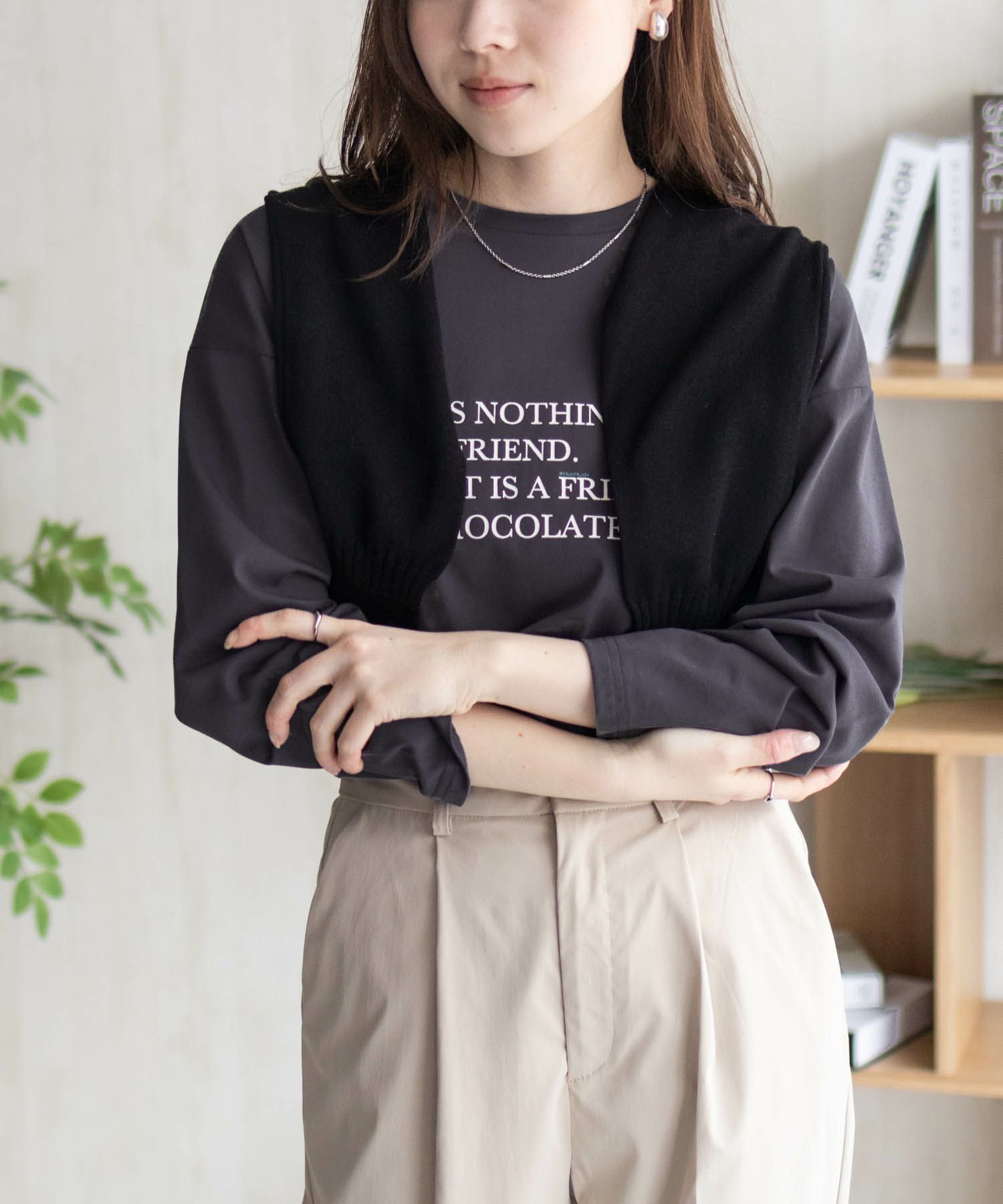 HusHusH  プリント長袖Tシャツ レディース メール便 対応商品商品画像-6