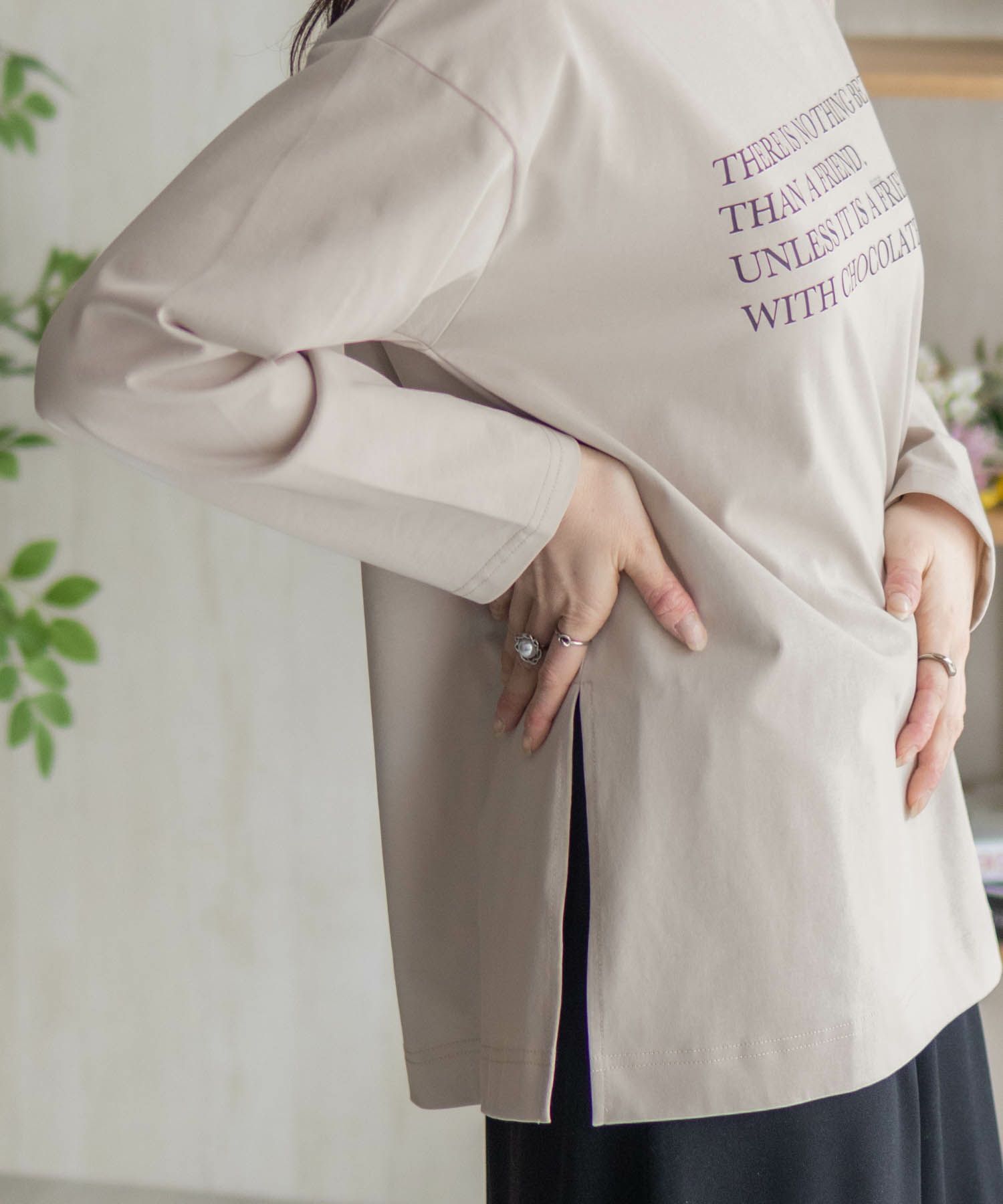 HusHusH プリント長袖Tシャツ レディース メール便 対応商品商品画像-15