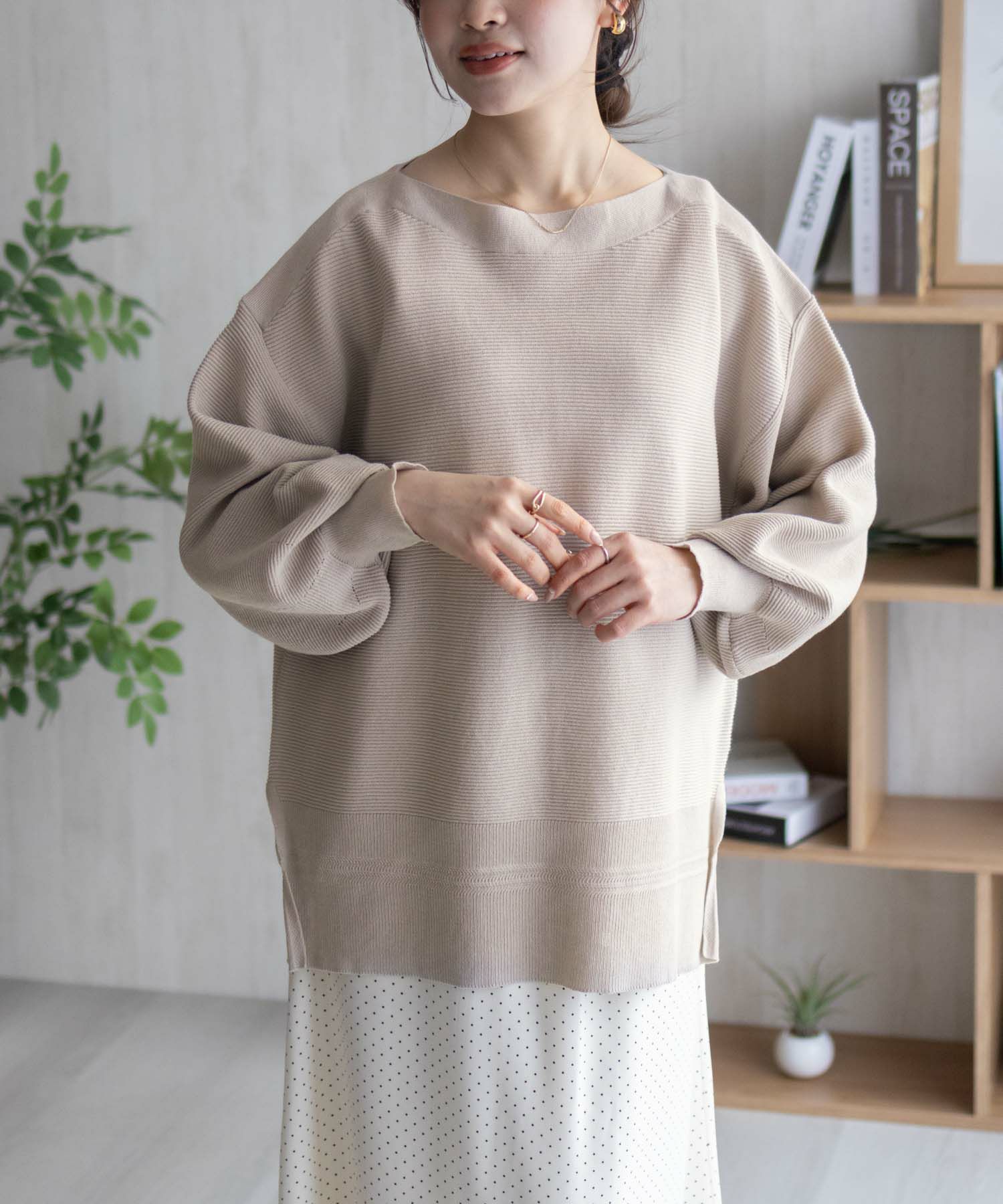 HusHusH 袖ボリュームプルオーバー レディース