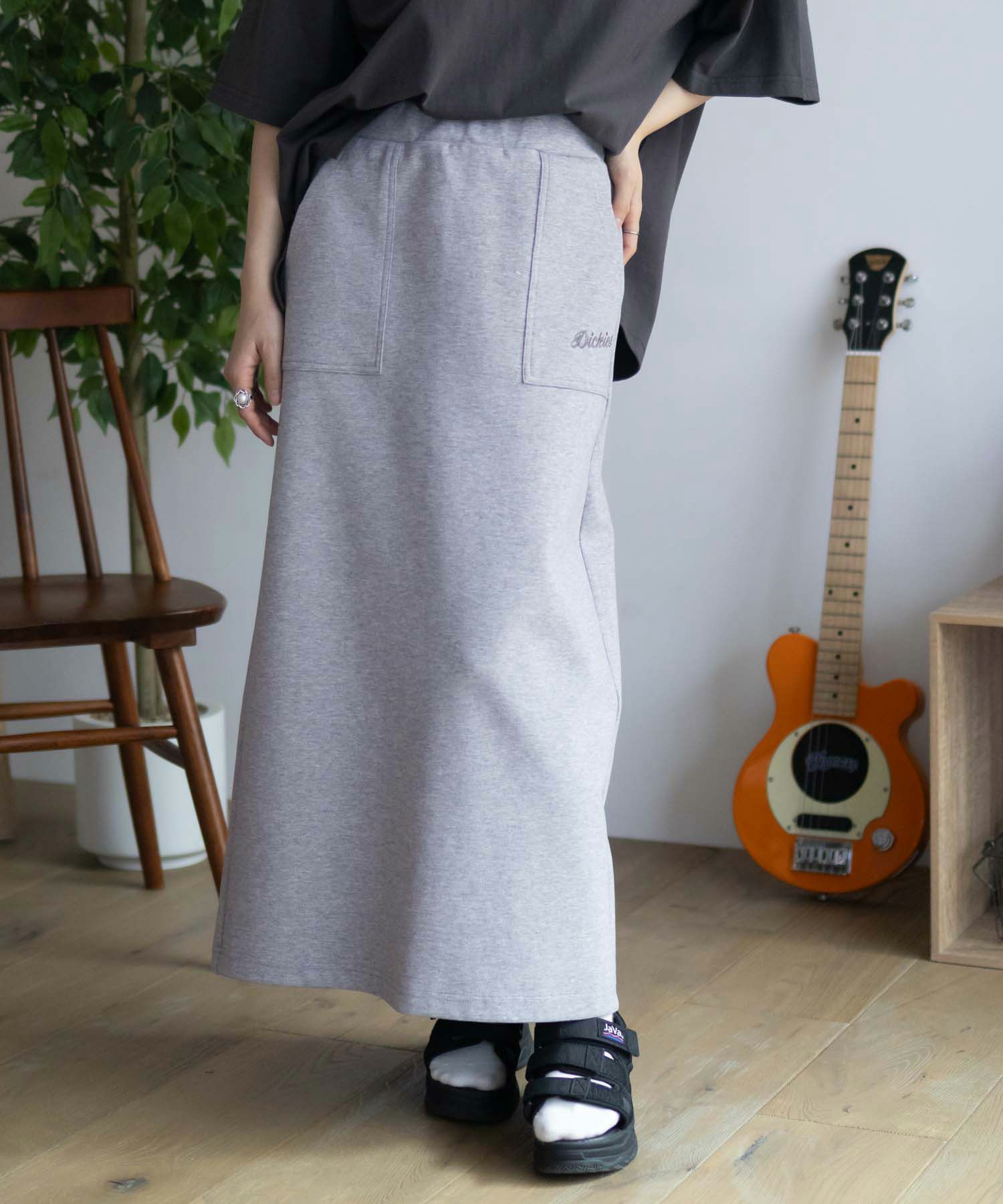 Dickies  ポンチ素材 ストレッチスカート レディース商品サムネイル-2