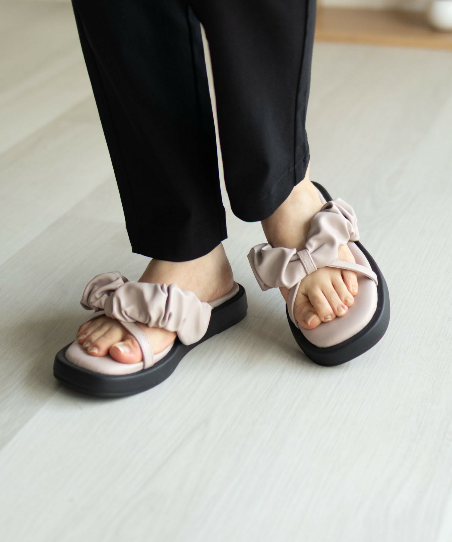 HusHusH  クシュクシュサンダル レディース商品画像-2