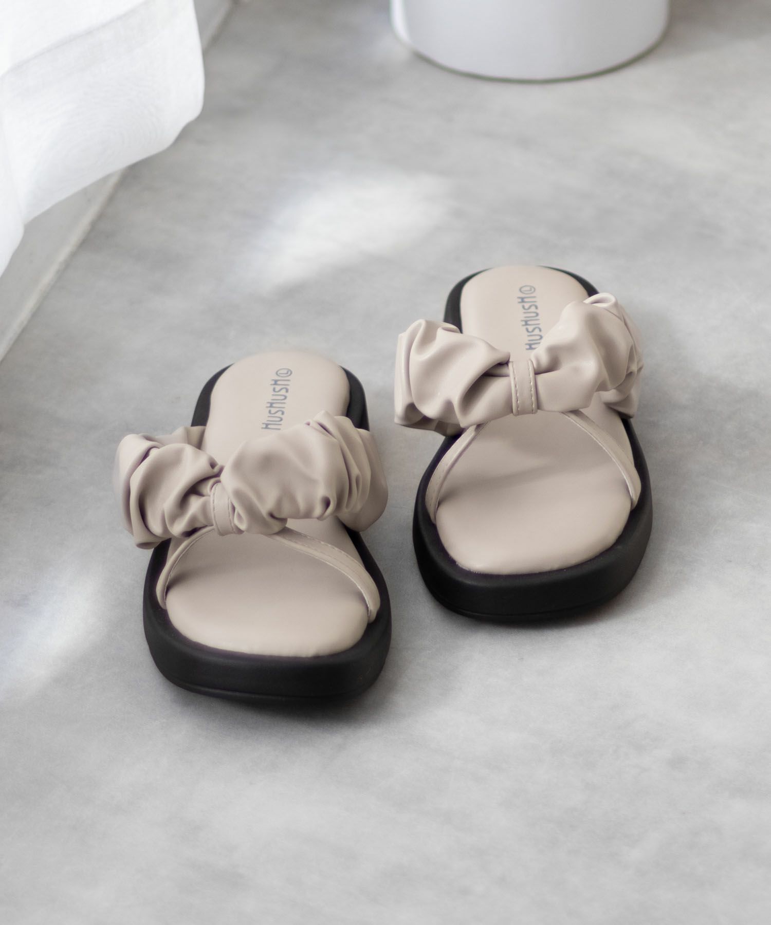 HusHusH  クシュクシュサンダル レディース商品画像-21