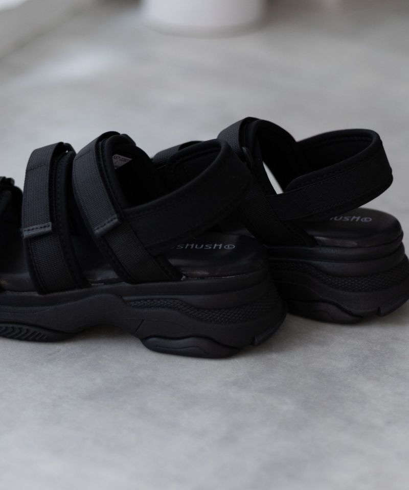 HusHusH テープ使いスポーツサンダル レディース商品画像-16