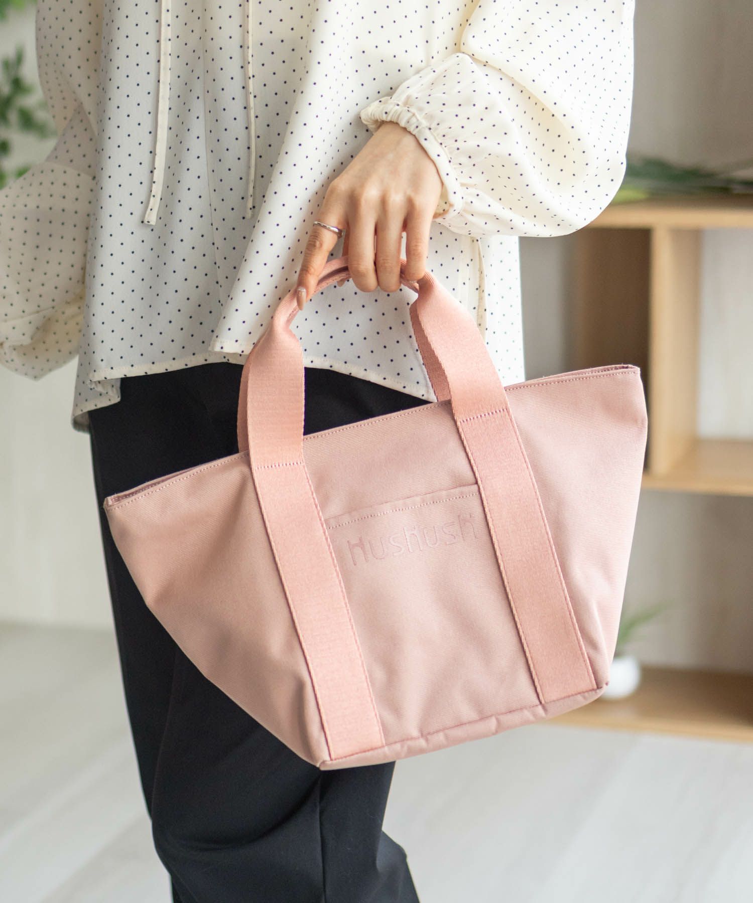 HusHusH  ロゴ入り手提げトートバッグ商品画像-9