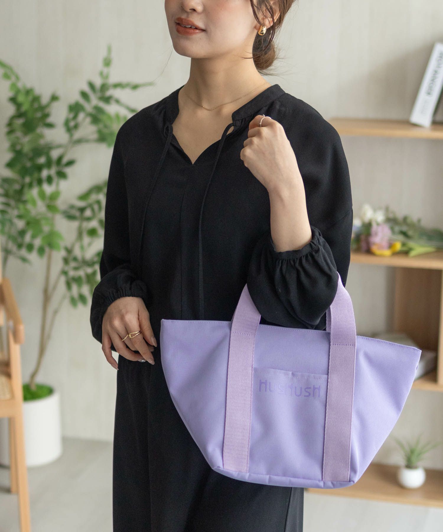 HusHusH ロゴ入り手提げトートバッグ商品画像-14