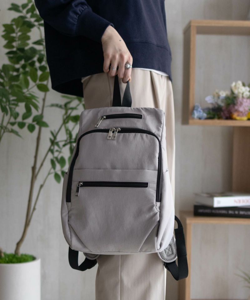 HusHusH  人間工学ナイロンリュックサック商品画像-3