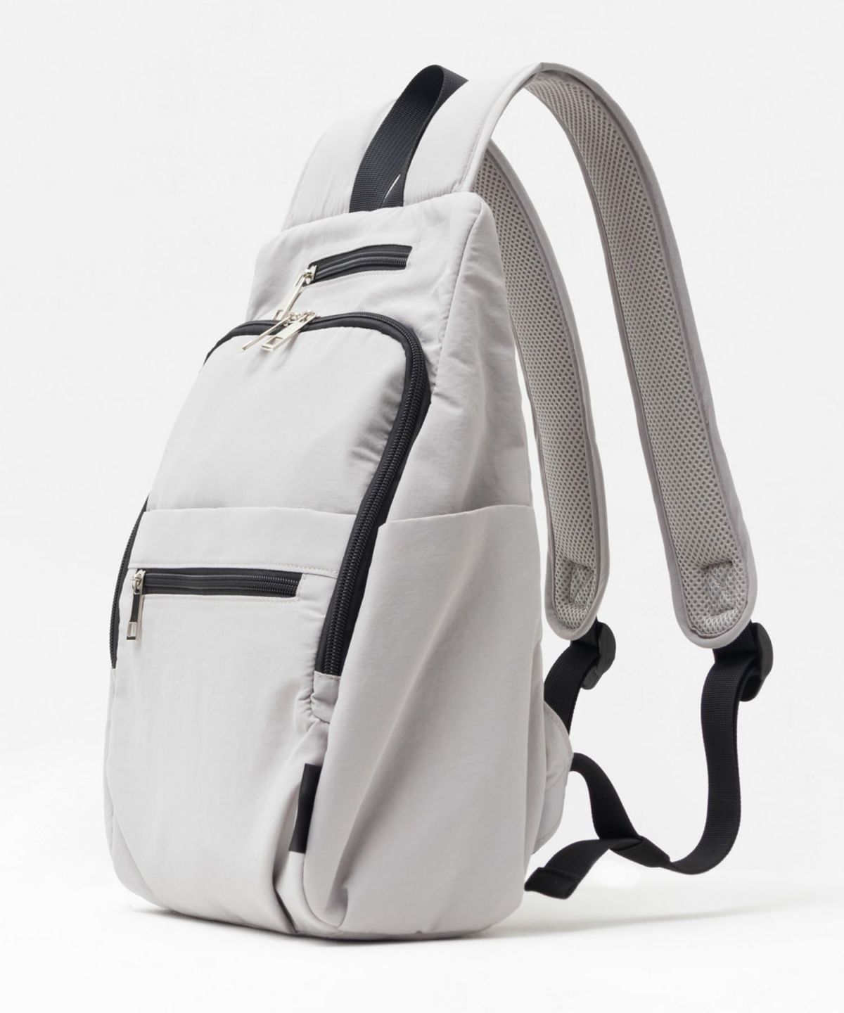 HusHusH 人間工学ナイロンリュックサック