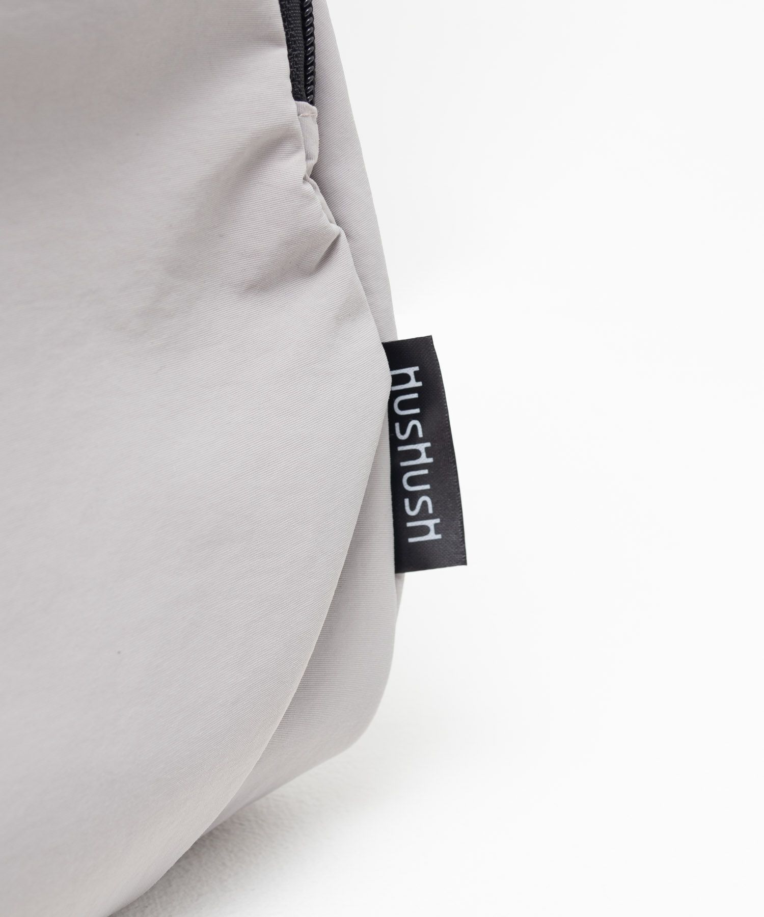 HusHusH  人間工学ナイロンリュックサック商品画像-24