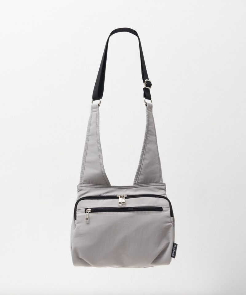 HusHusH  人間工学ナイロンショルダーバッグ商品画像-12