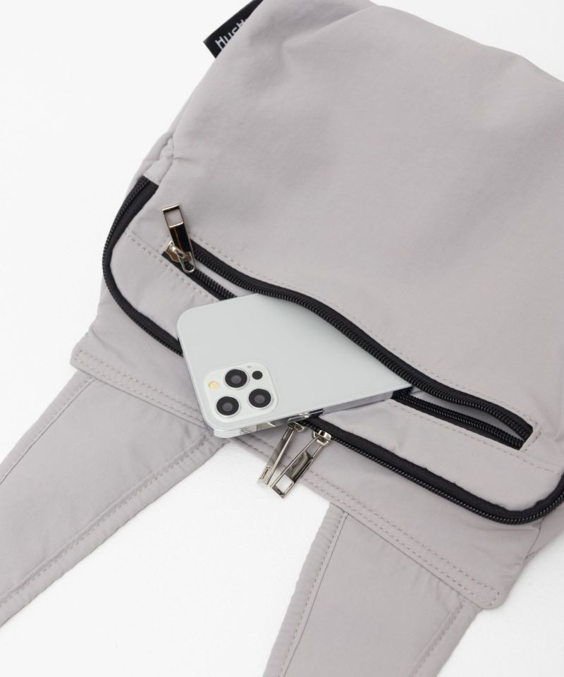 HusHusH  人間工学ナイロンショルダーバッグ商品画像-24