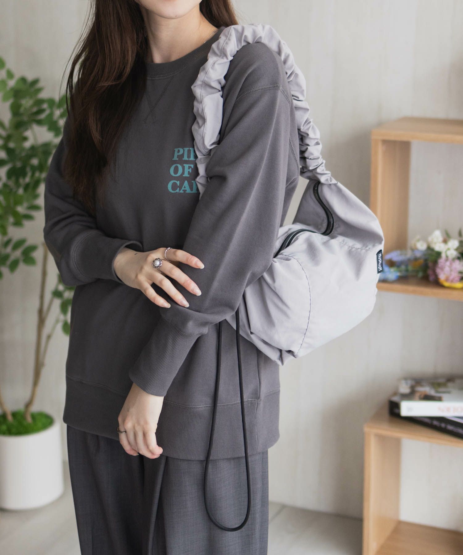 HusHusH  ギャザーショルダーバッグ商品画像-2