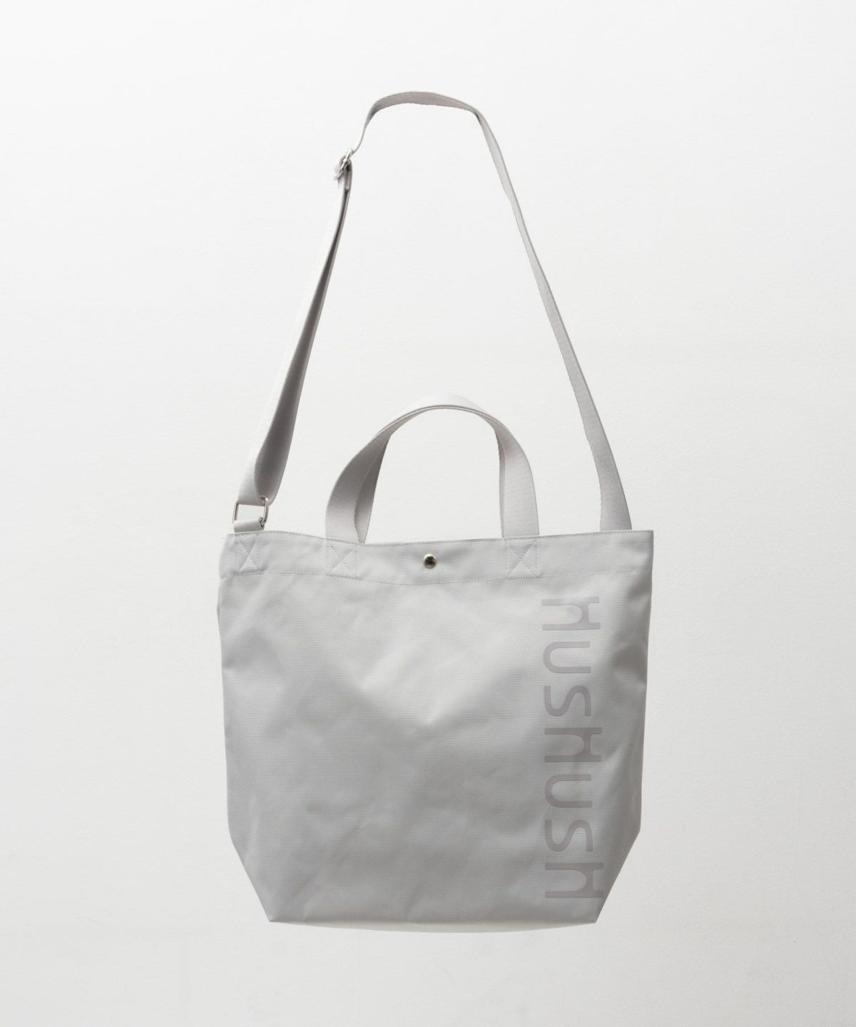 HusHusH ロゴ入りトートバッグ