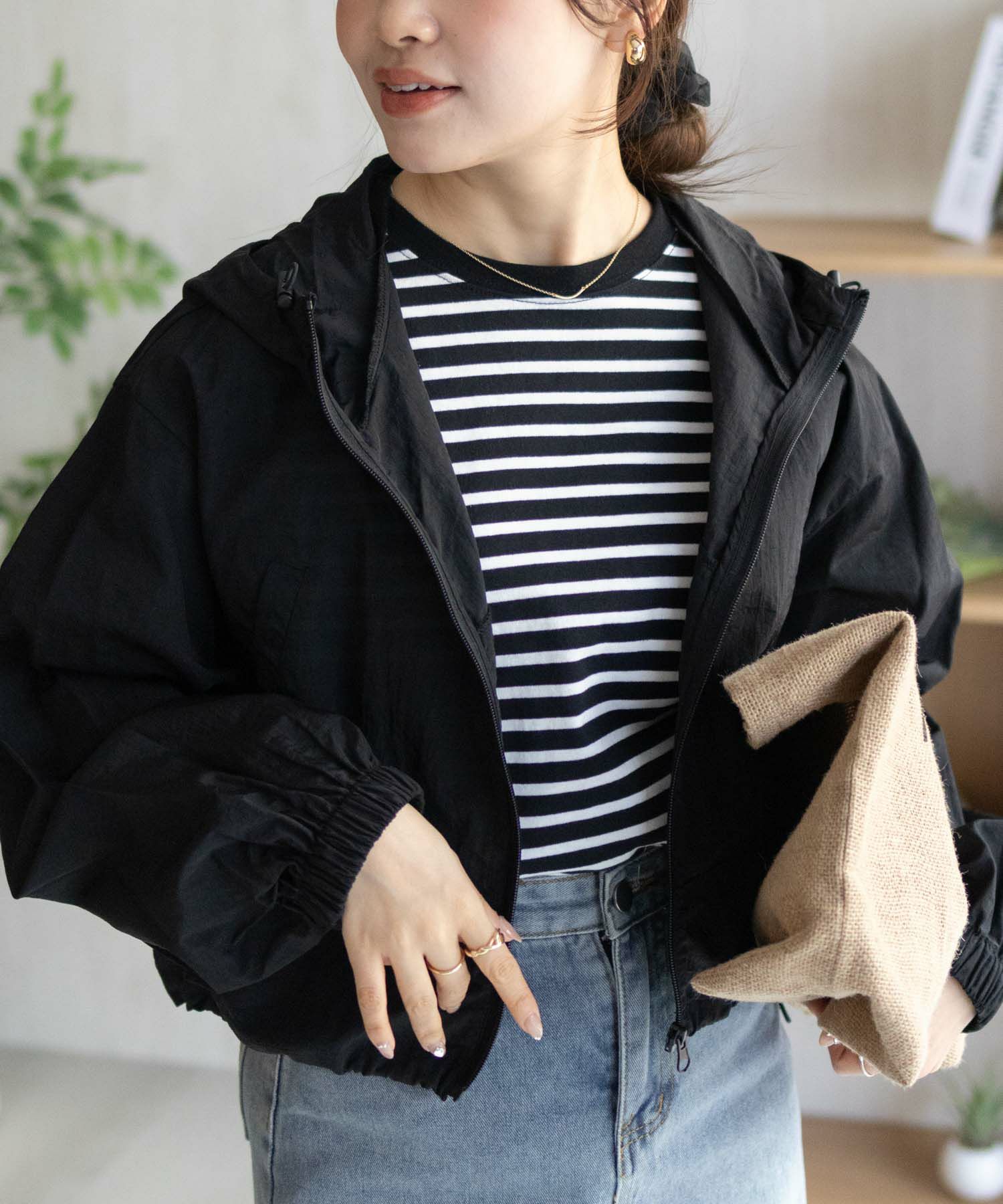 [最終さらに50%OFF]nAvy  フードブルゾン レディース商品画像-1