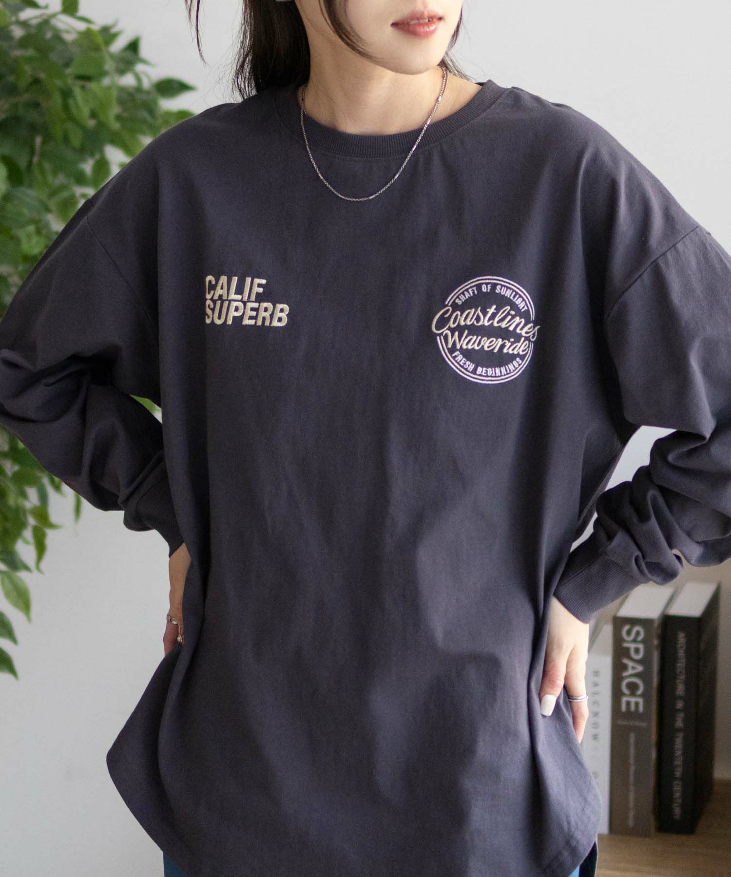 UNDERWRAPS  刺繍ラウンド長袖Tシャツ レディース メール便 対応商品商品サムネイル-3