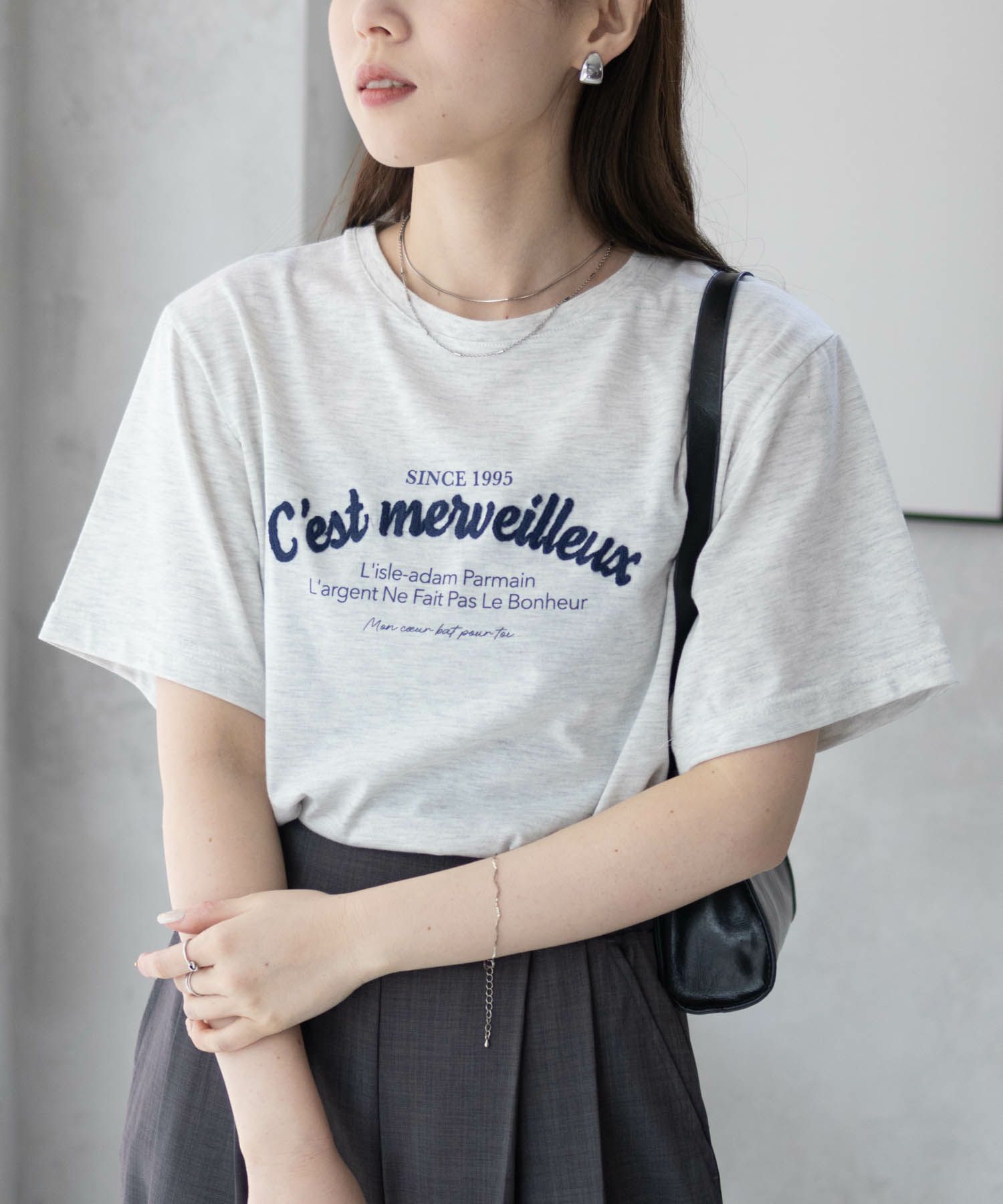 T-GRAPHICS ロゴ刺繍Tシャツ レディース ネコポス 対応商品