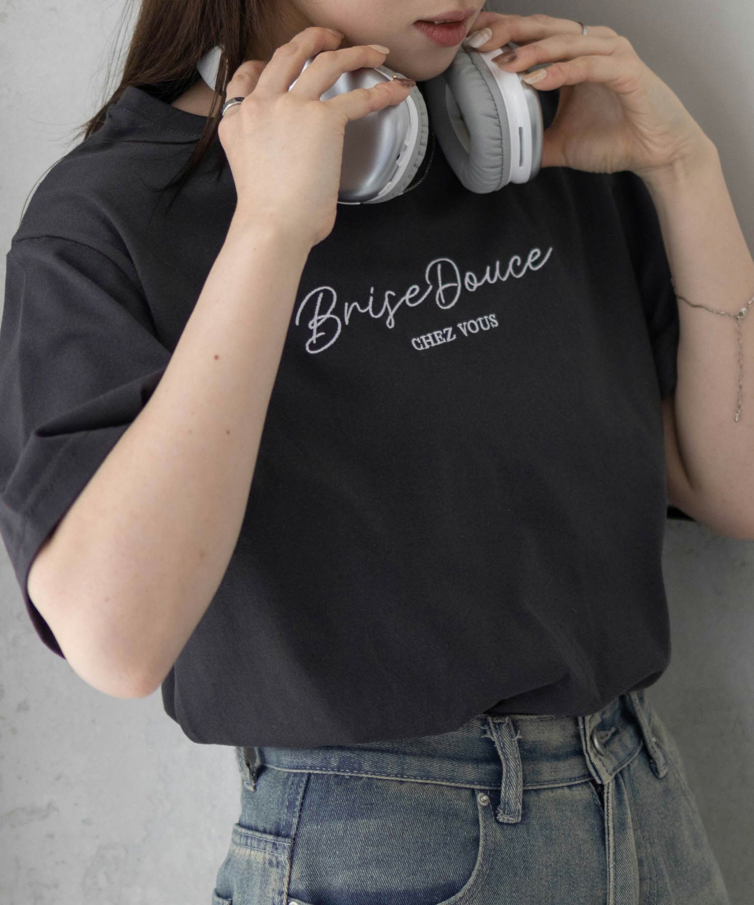 T-GRAPHICS ロゴ刺繍Tシャツ レディース ネコポス 対応商品