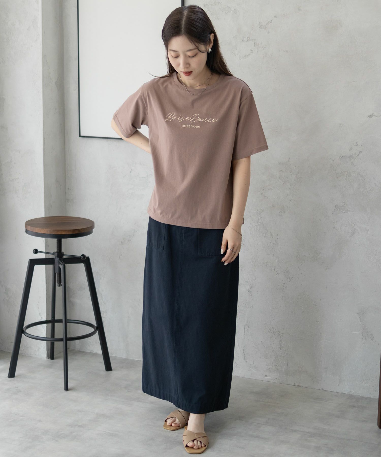 T-GRAPHICS ロゴ刺繍Tシャツ レディース ネコポス 対応商品