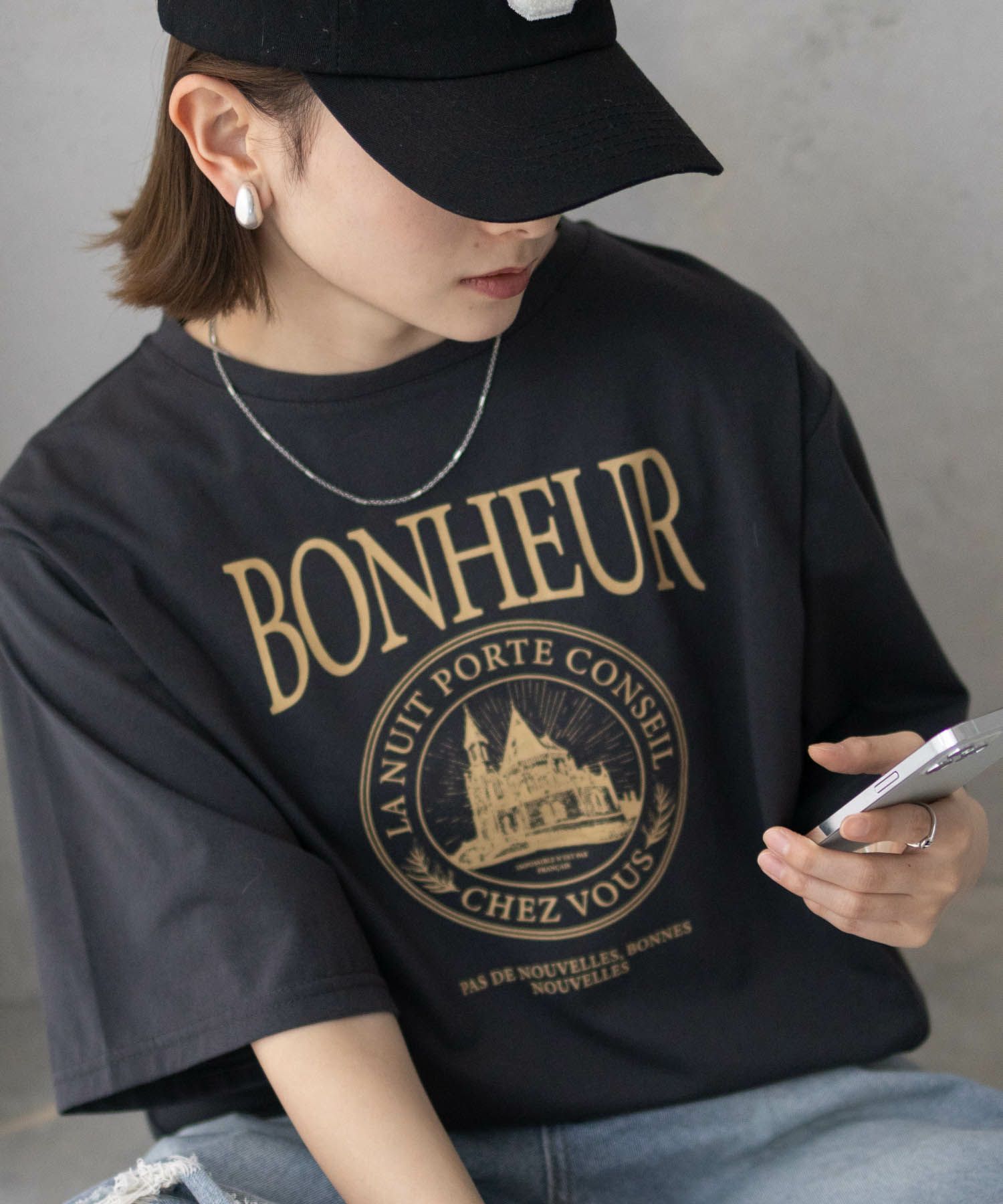 T-GRAPHICS  カフェテイストプリントTシャツ レディース メール便 対応商品商品サムネイル-3