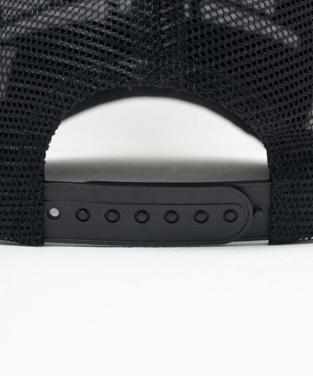 Simplify ツイルメッシュキャップ キッズ