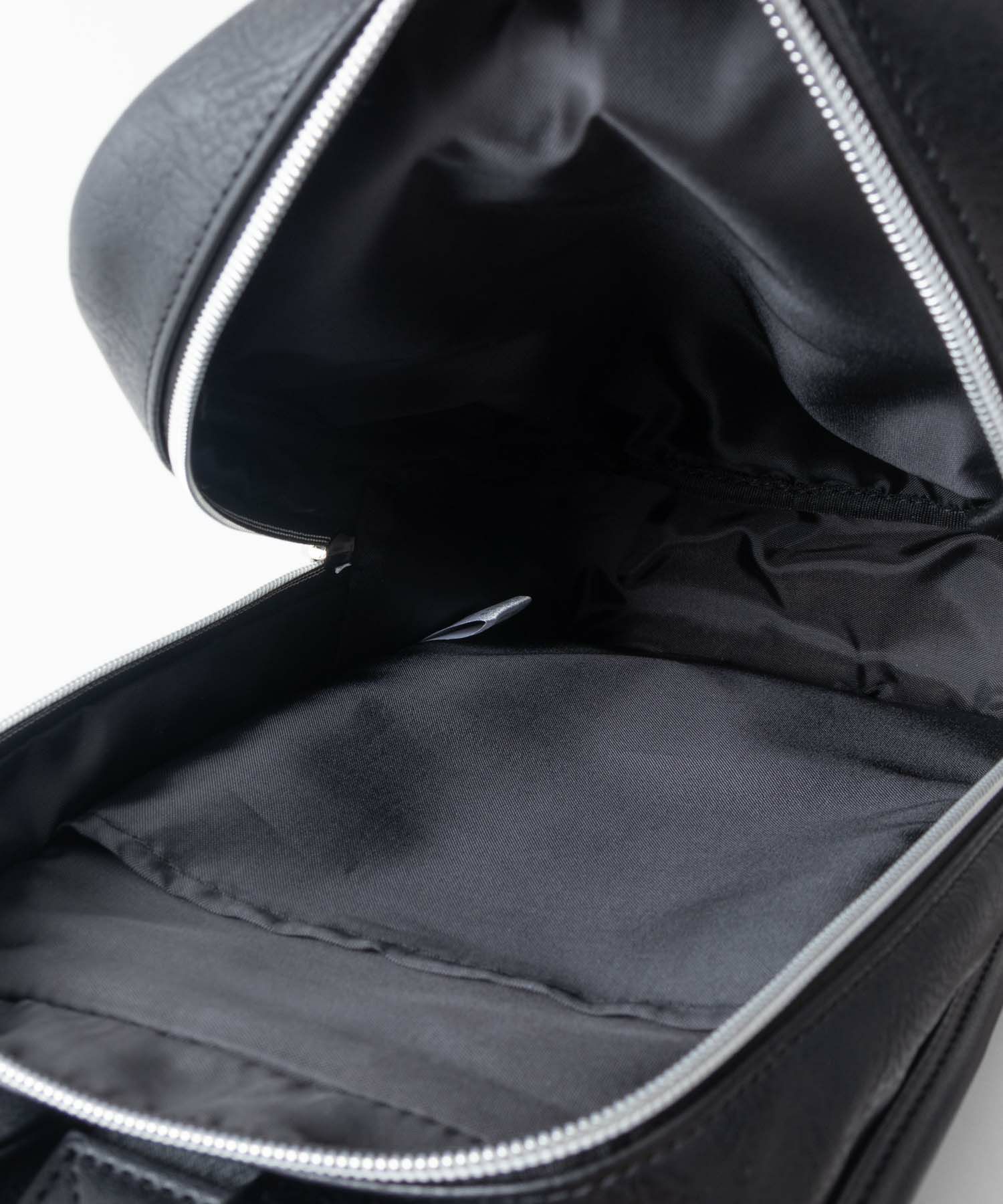 NAVY  ポリデニム・合皮切替ボディバッグ商品画像-6