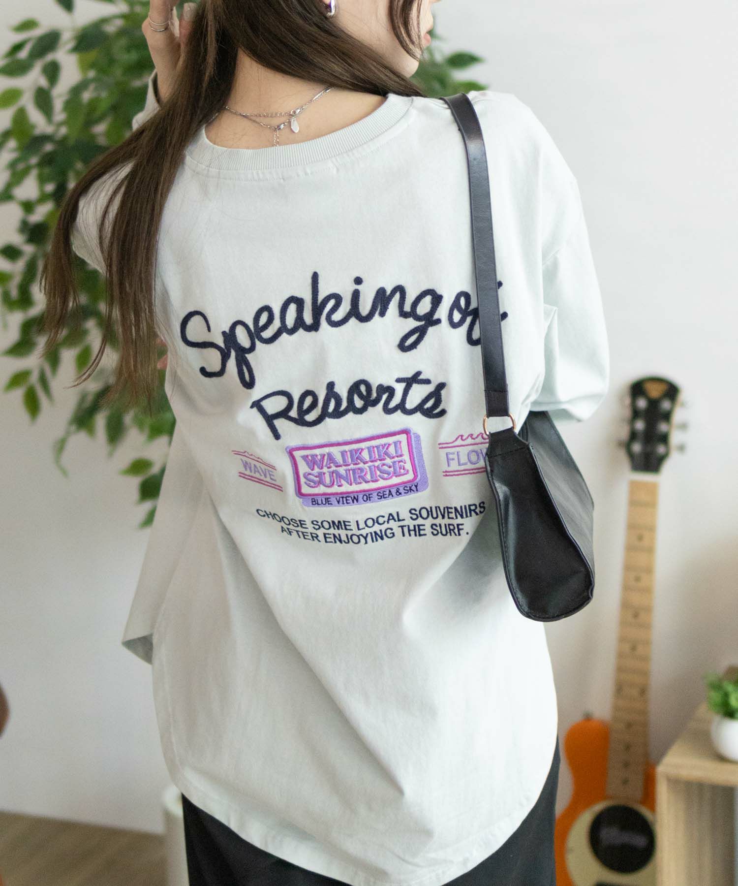UNDERWRAPS  刺繍ラウンド長袖Tシャツ レディース メール便 対応商品商品画像-2