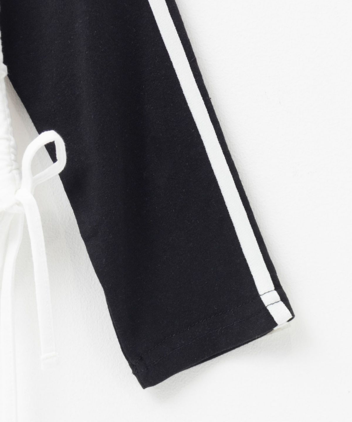 RICH MIX レースアップ長袖Tシャツ キッズ ネコポス 対応商品