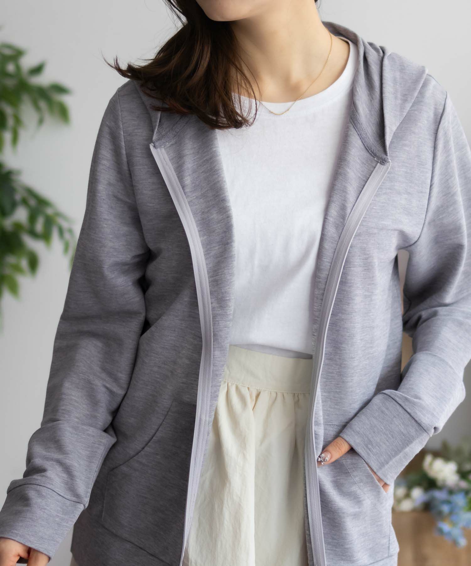 nAvy SARARI 冷感 UVカットパーカー レディース商品サムネイル-3