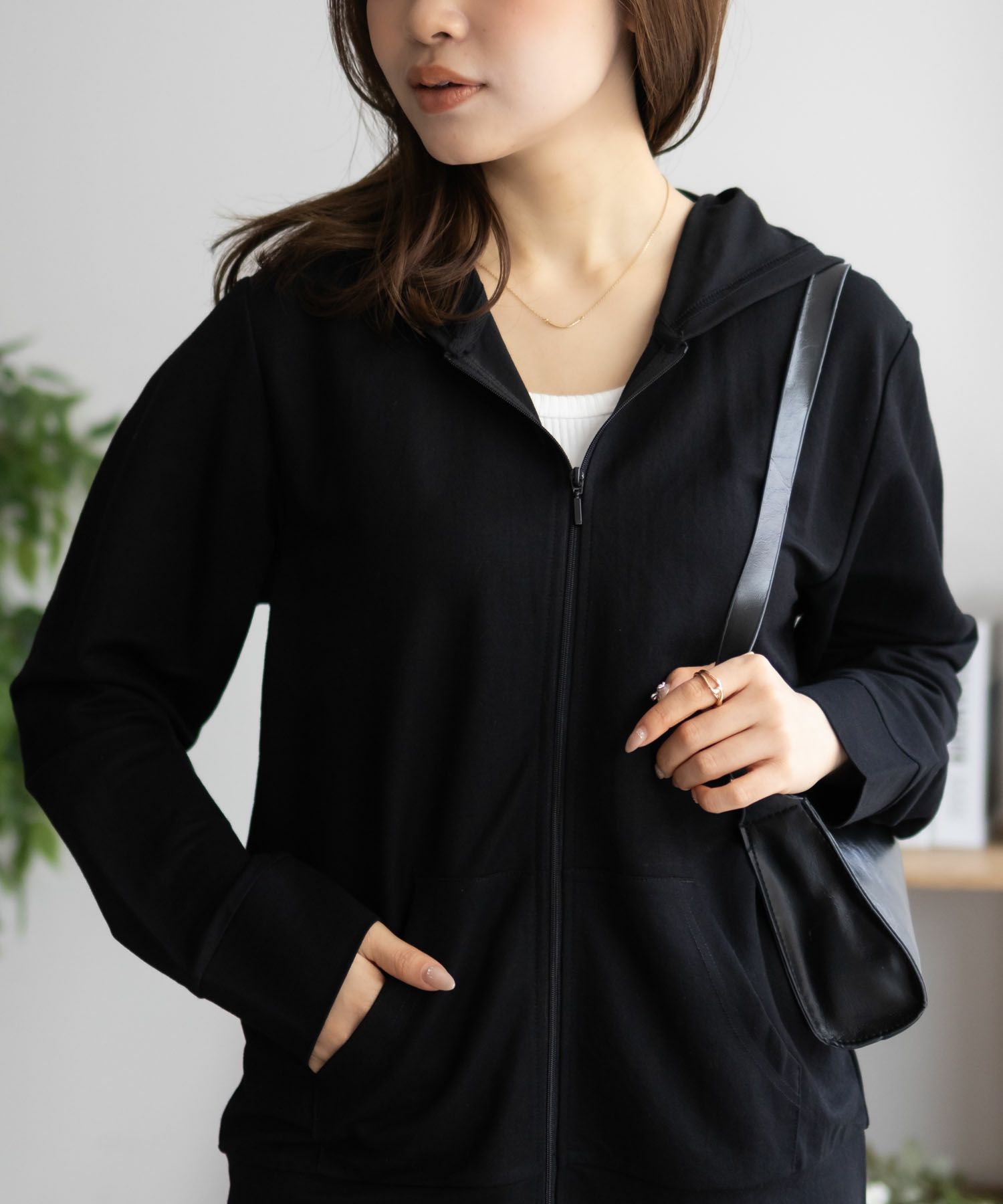 nAvy SARARI 冷感 UVカットパーカー レディース商品画像-18