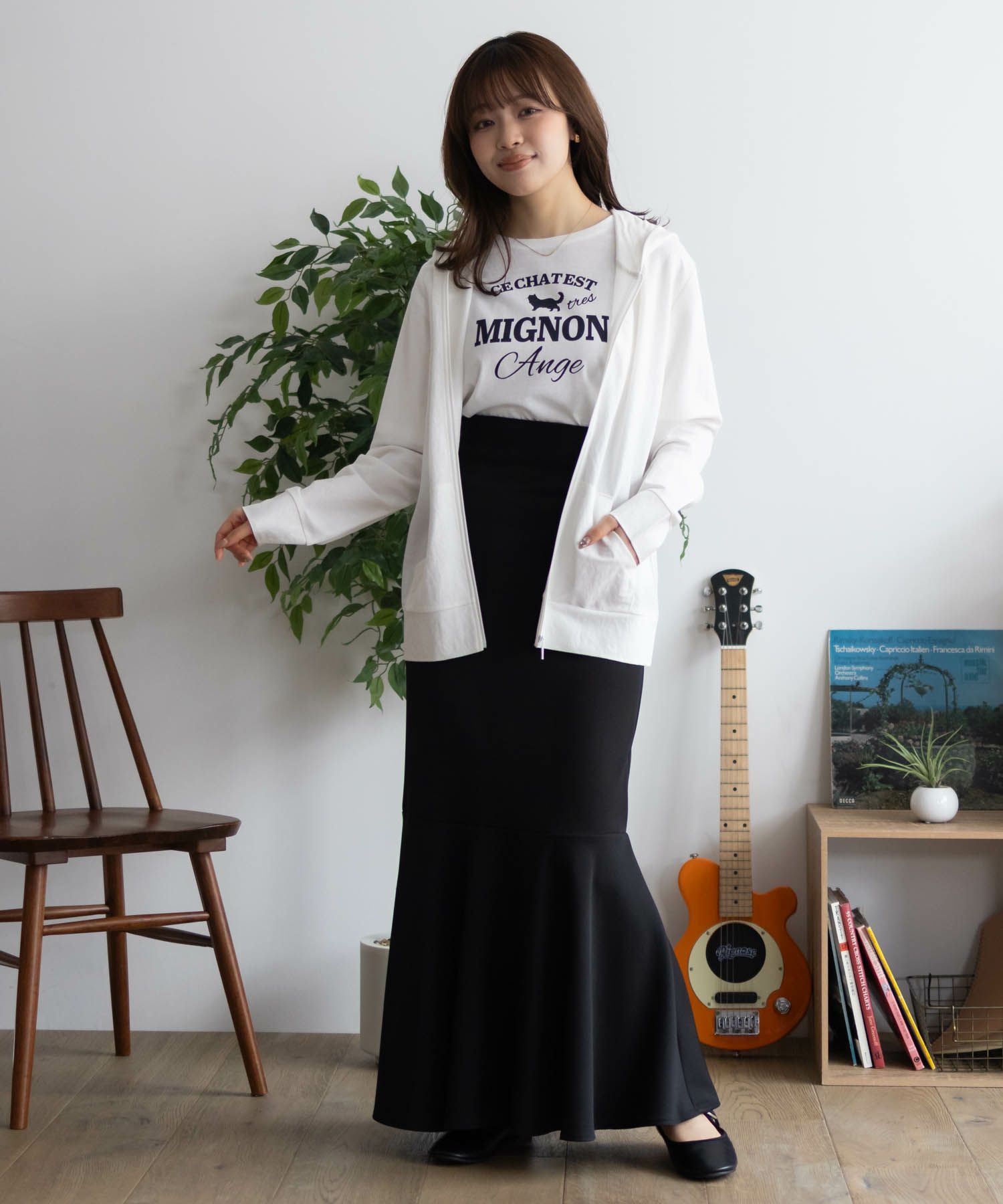 nAvy SARARI UVパーカー レディース