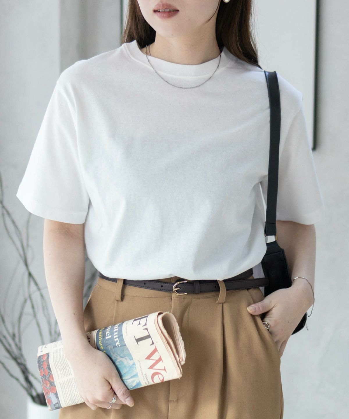 nAvy 無地クルーTシャツ レディース