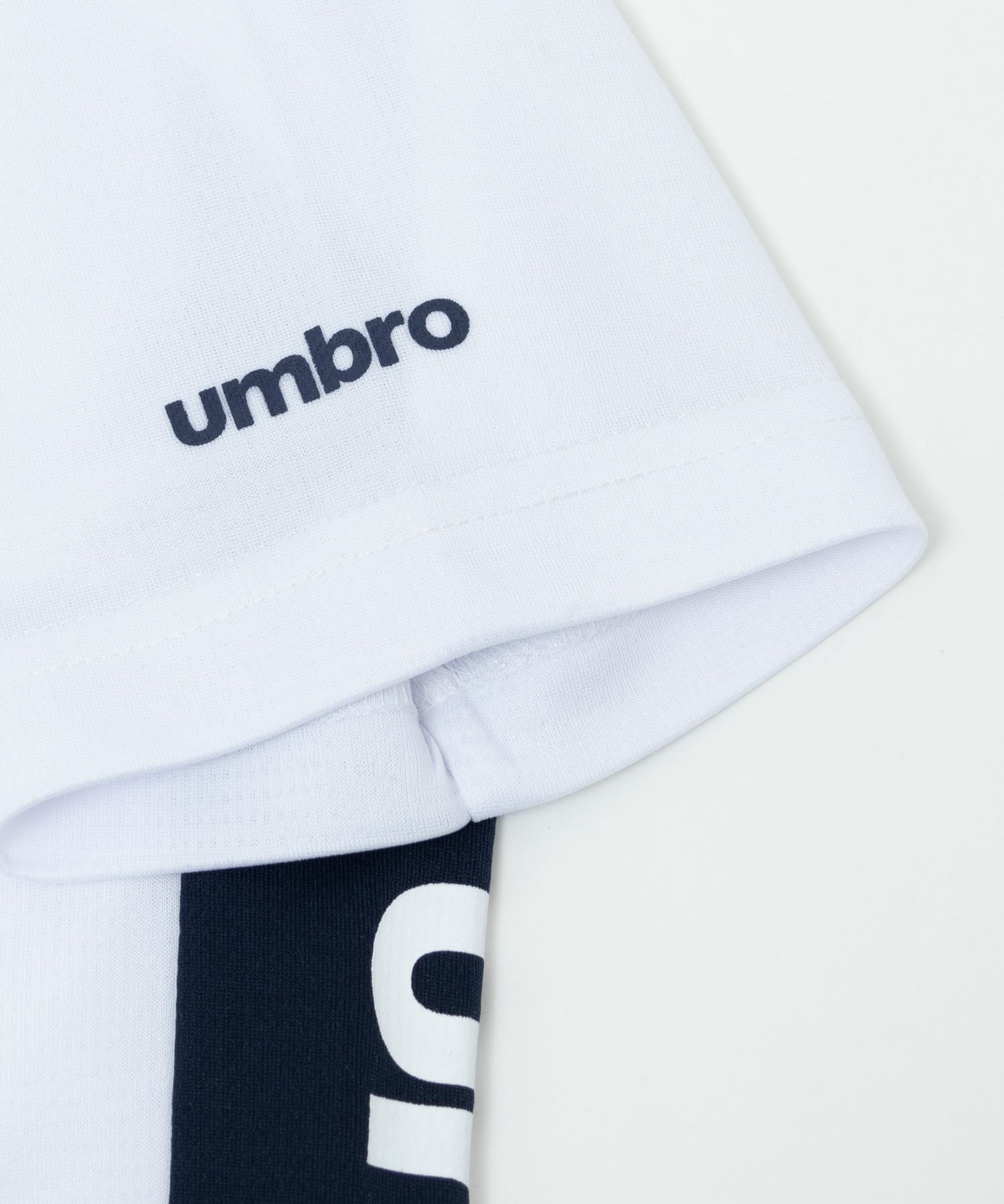 umbro Vネック配色切り替えTシャツ キッズ ネコポス 対応商品