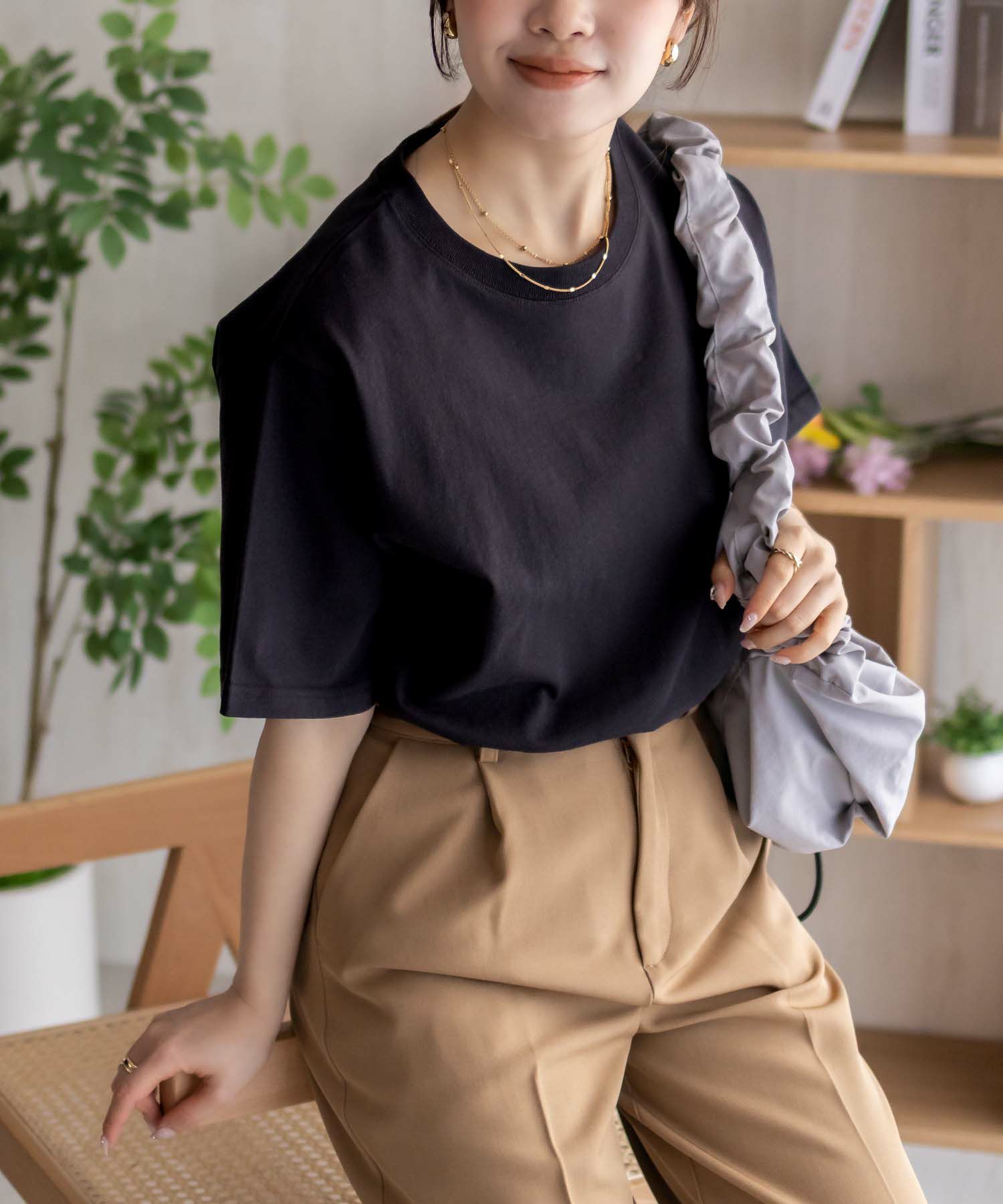 nAvy ベーシックルーズTシャツ レディース ネコポス 対応商品